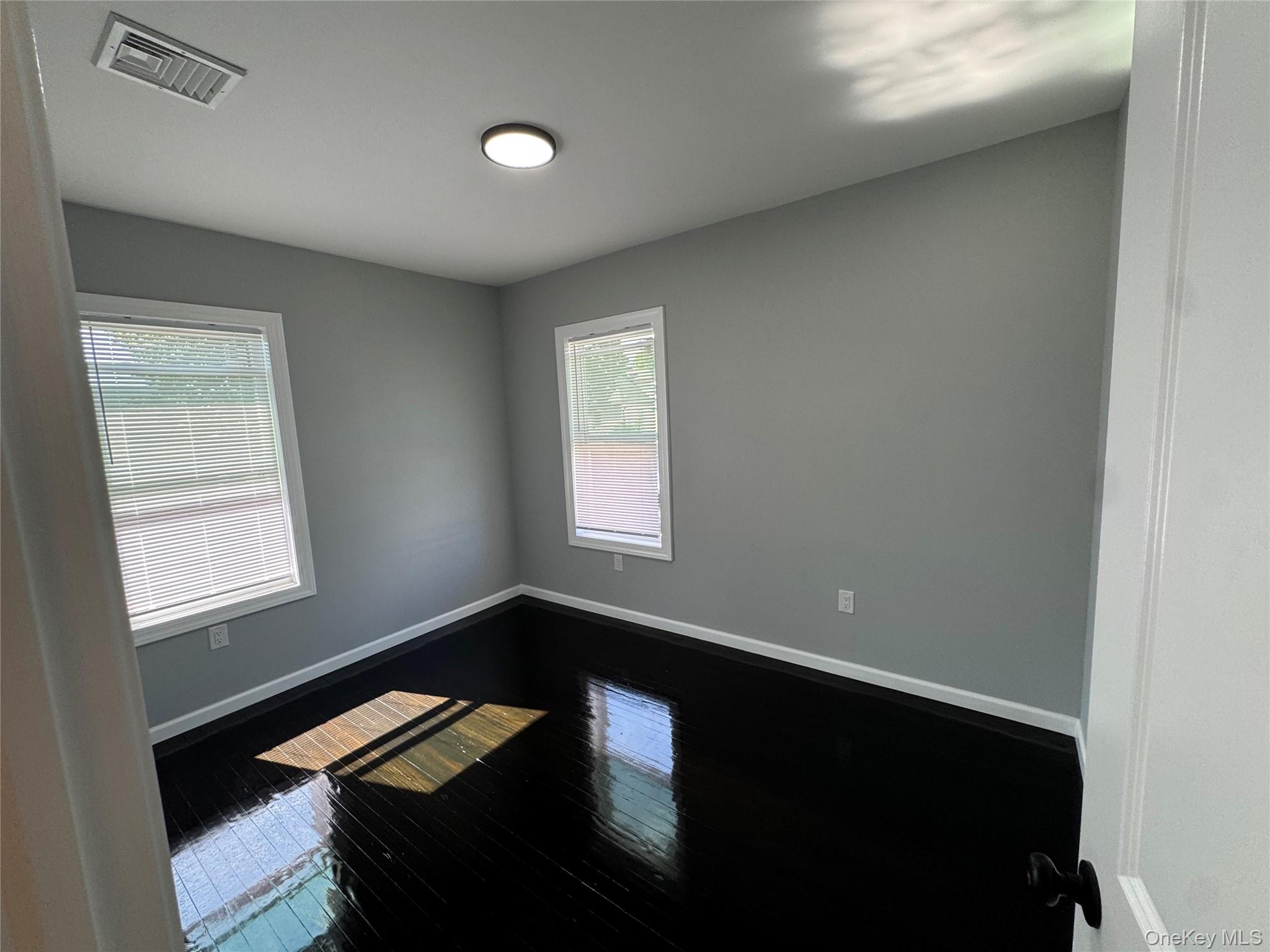 16 Garfield Place, Hempstead, NY 11550