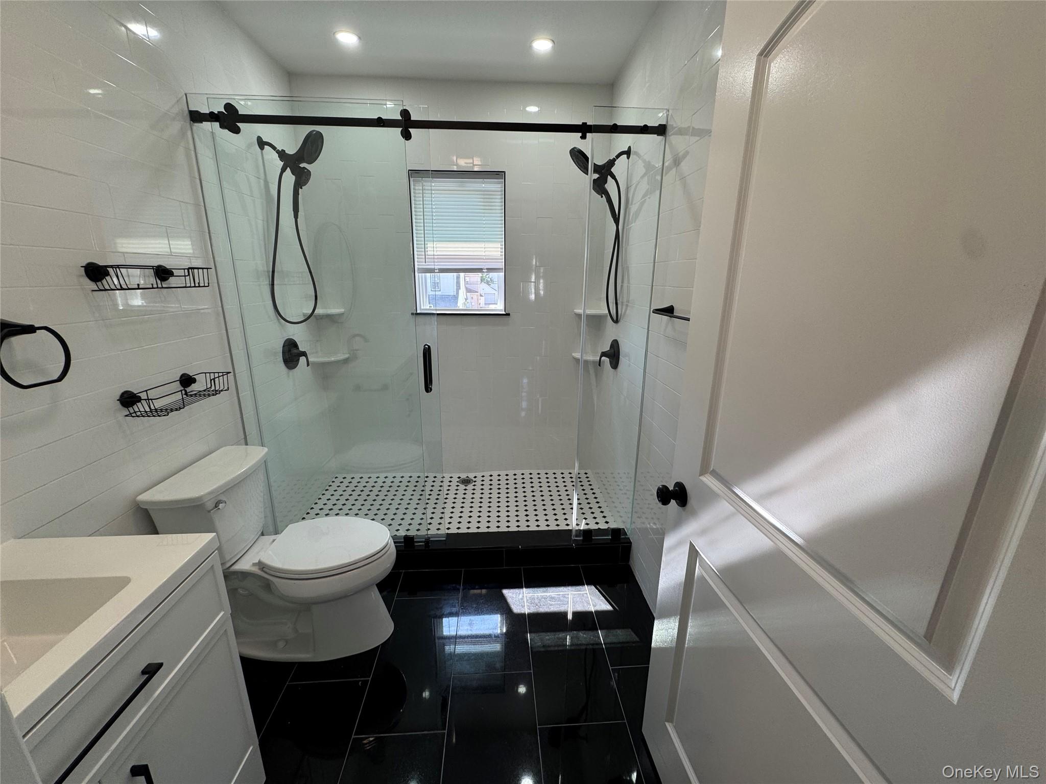 16 Garfield Place, Hempstead, NY 11550