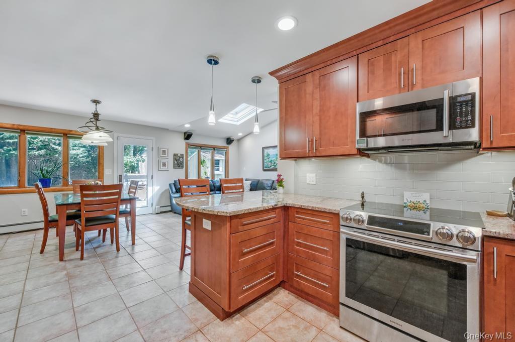 1 Deepdale Drive, Commack, NY 11725