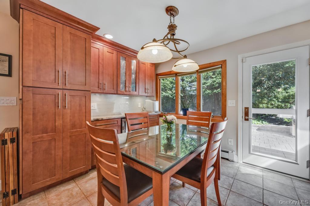 1 Deepdale Drive, Commack, NY 11725