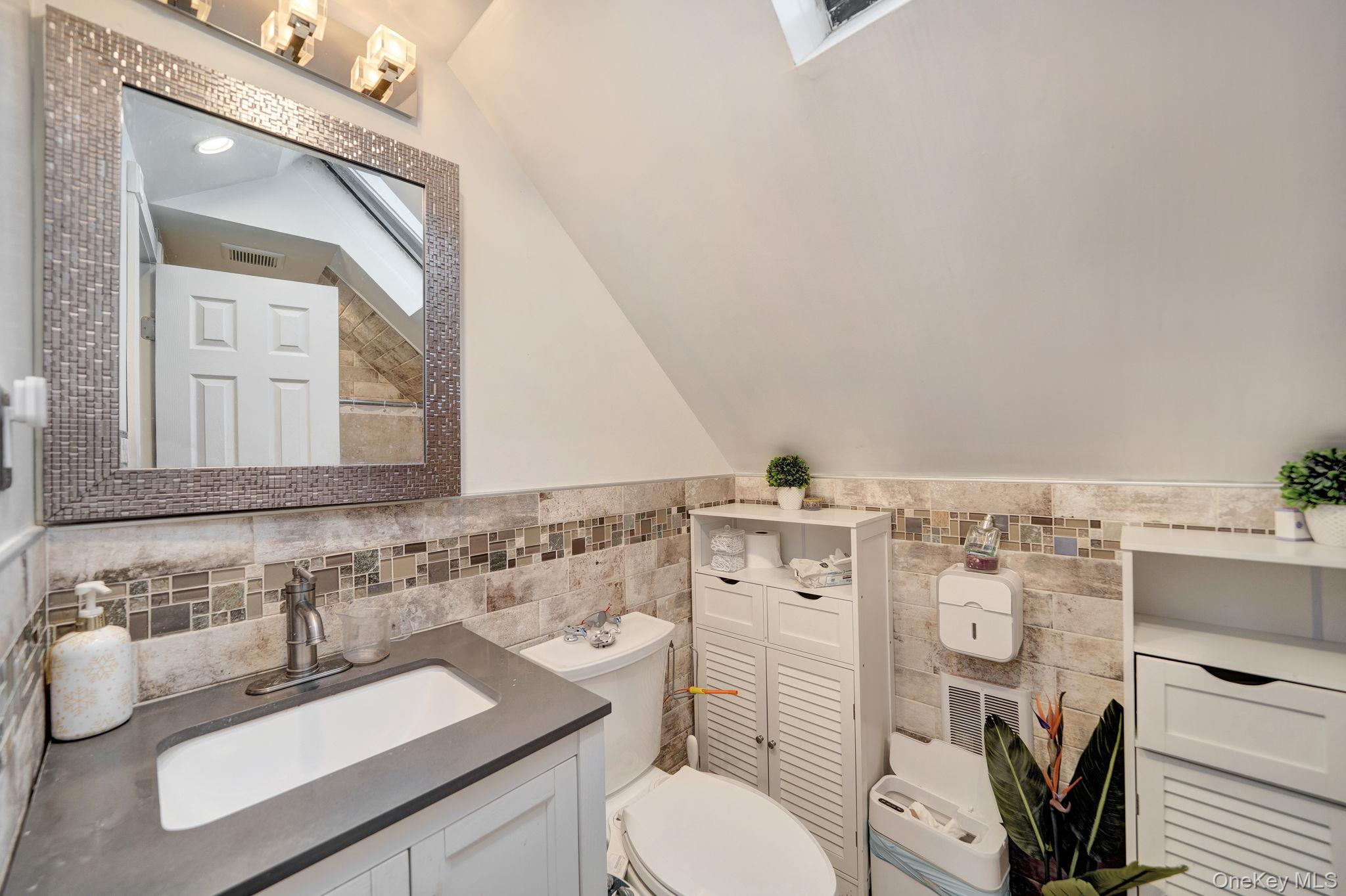 138 Ormonde Boulevard, Valley Stream, NY 11580