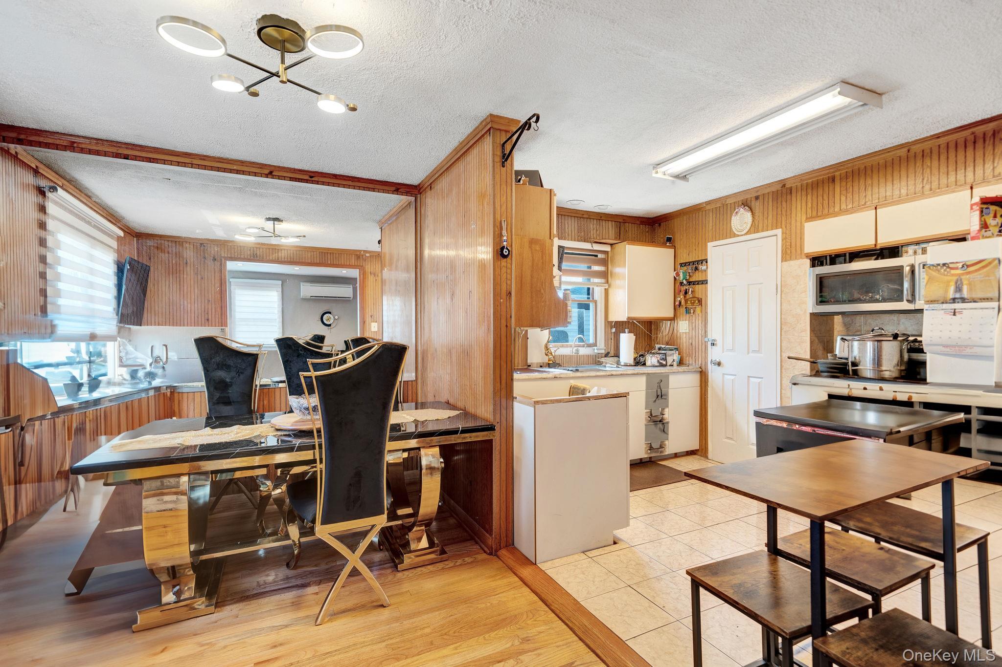 138 Ormonde Boulevard, Valley Stream, NY 11580