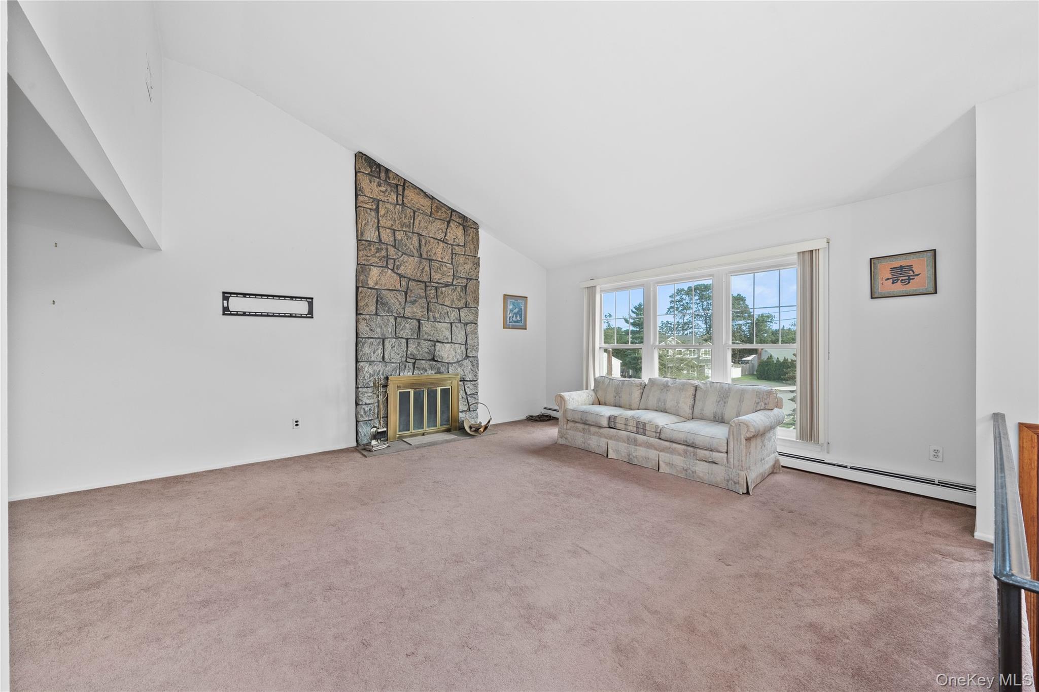 42 Schoolhouse Road, Old Bethpage, NY 11804