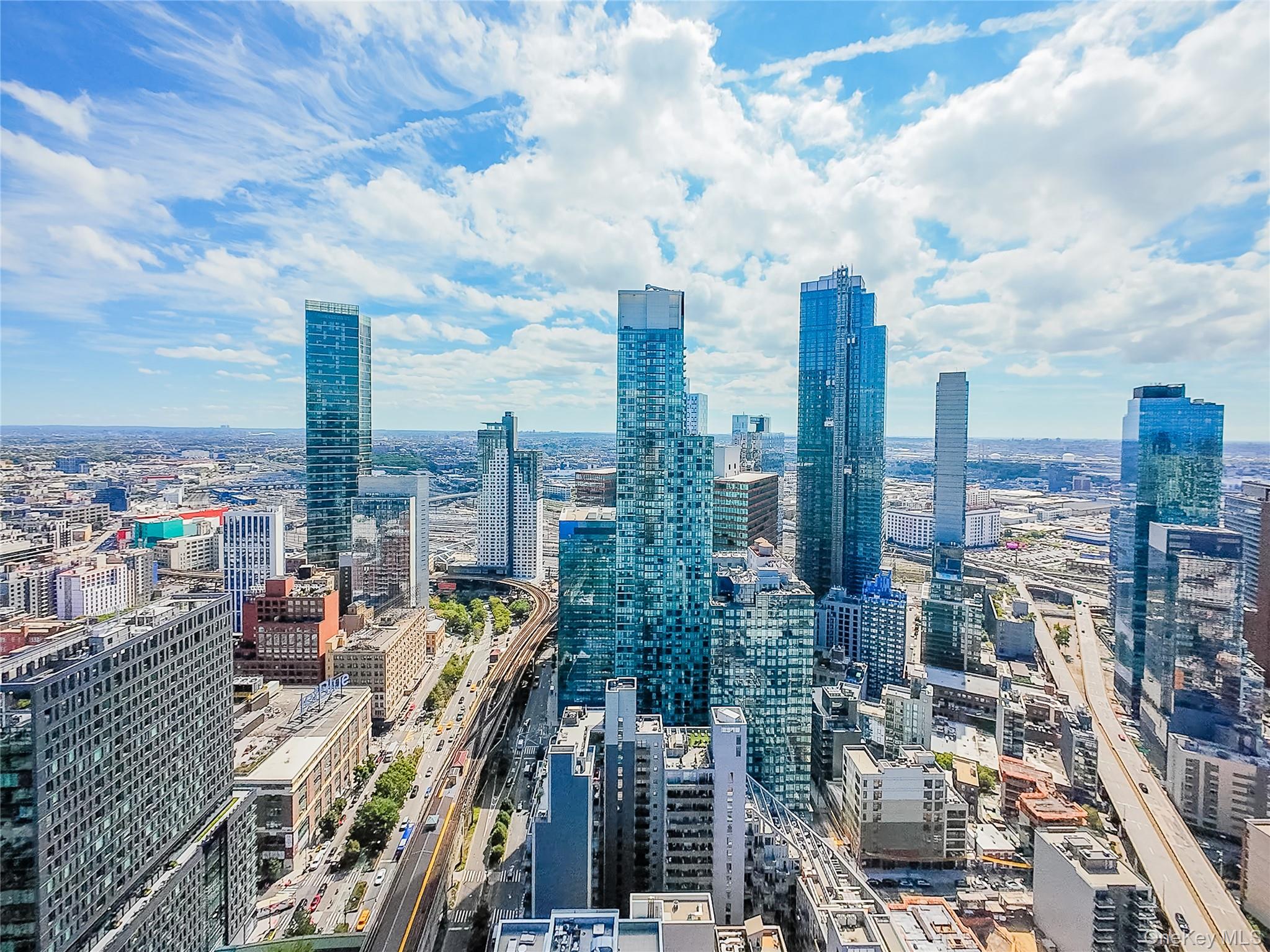 2717 42nd Road # 7E, Long Island City, NY 11101