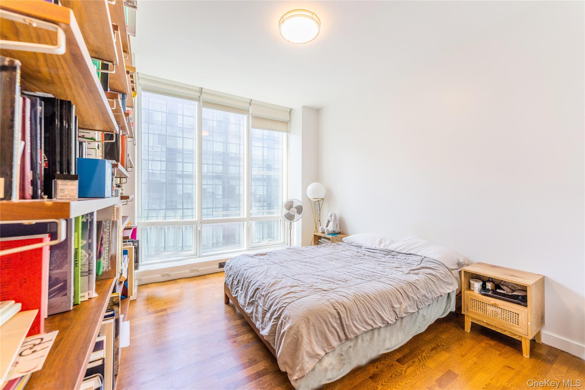 2717 42nd Road # 7E, Long Island City, NY 11101