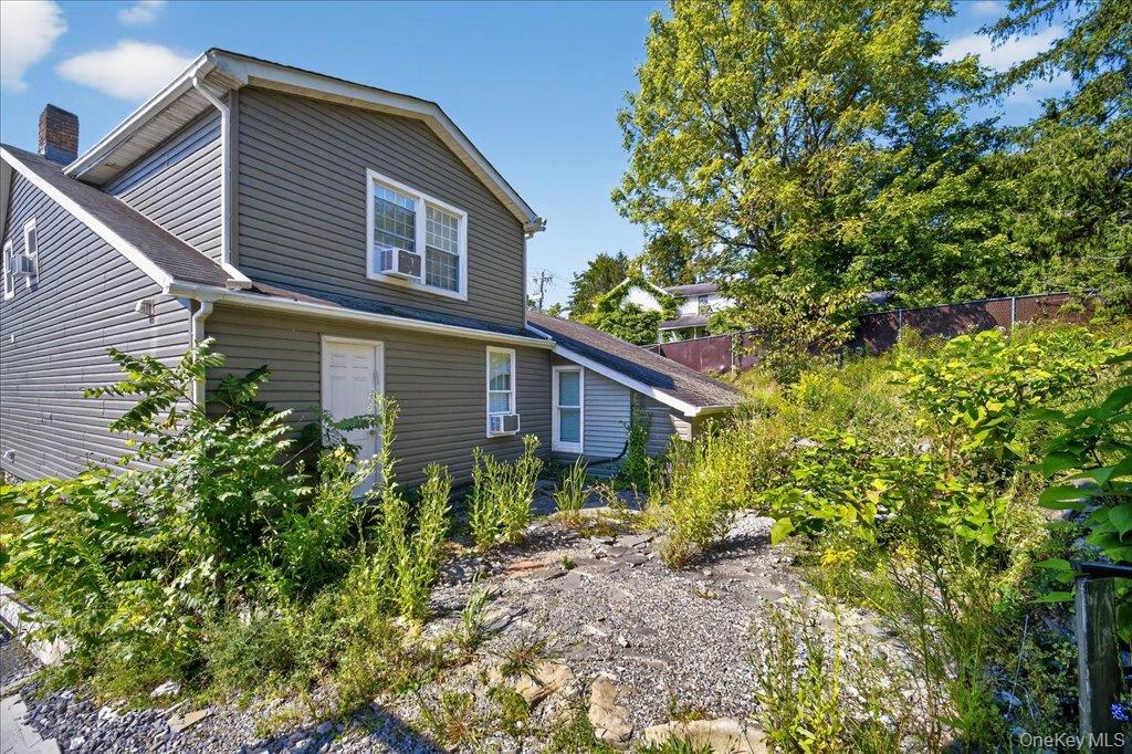 72 Main Street, Bloomingburg, NY 12721