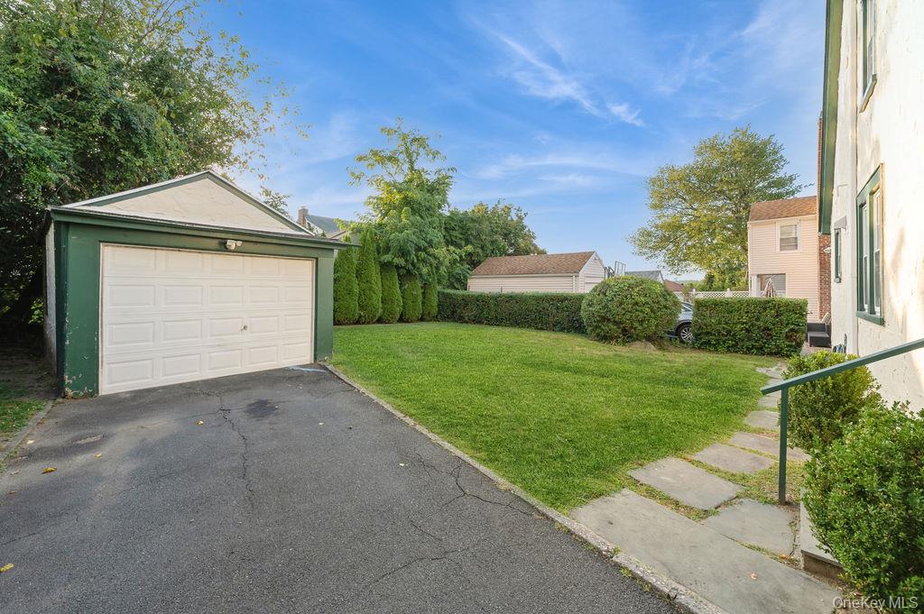 53 Jefferson Avenue, White Plains, NY 10606