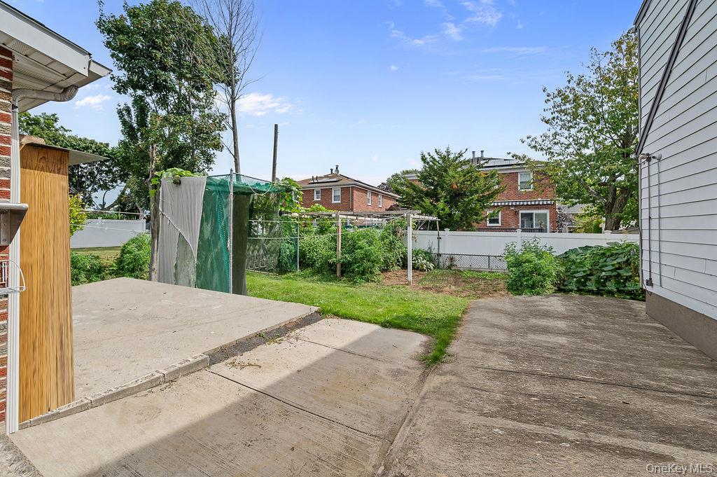 200-07 17th Avenue, Bayside, NY 11360