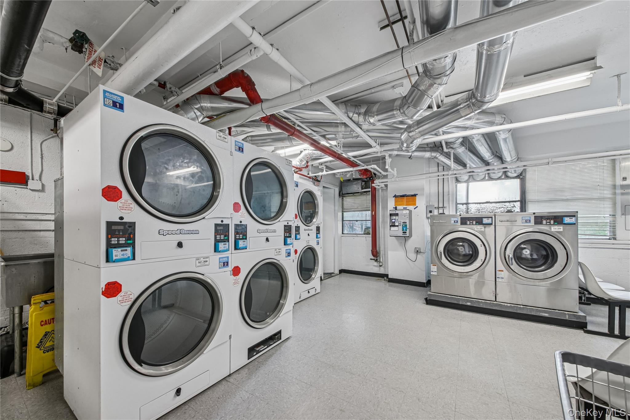 5 Fordham Hill Oval # 15A, Bronx, NY 10468