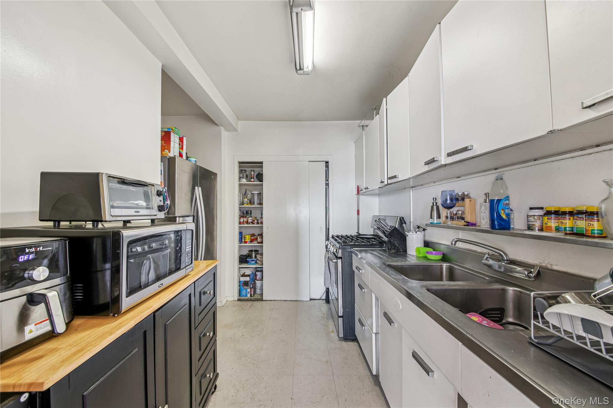 5 Fordham Hill Oval # 15A, Bronx, NY 10468