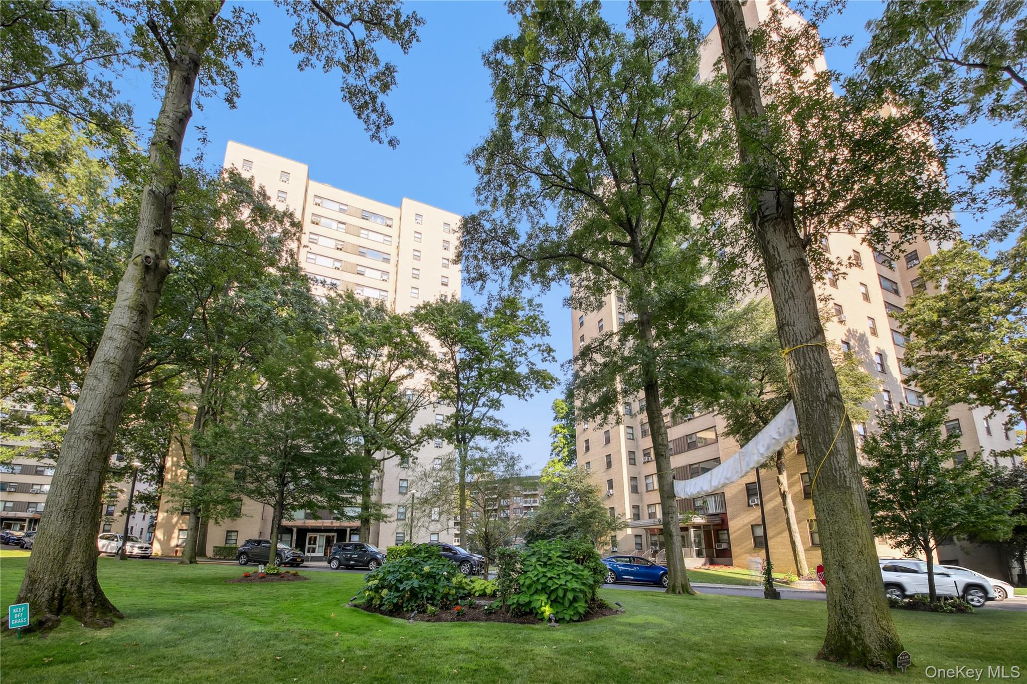 5 Fordham Hill Oval # 15A, Bronx, NY 10468