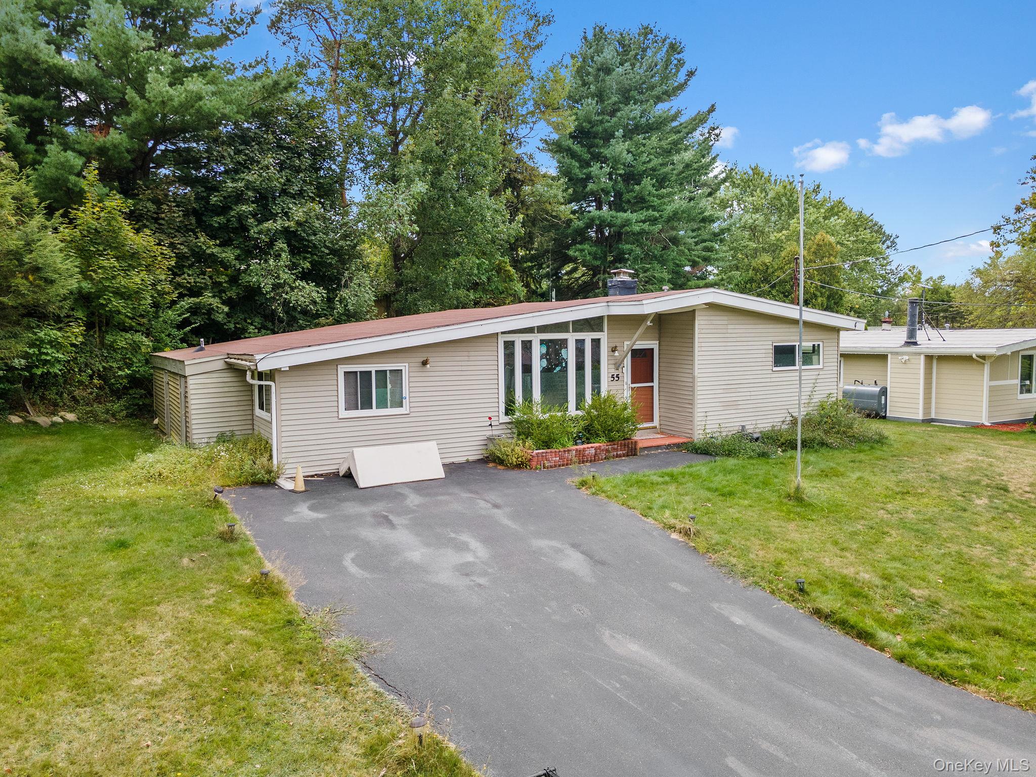 55 Straight Path, Rock Hill, NY 12775