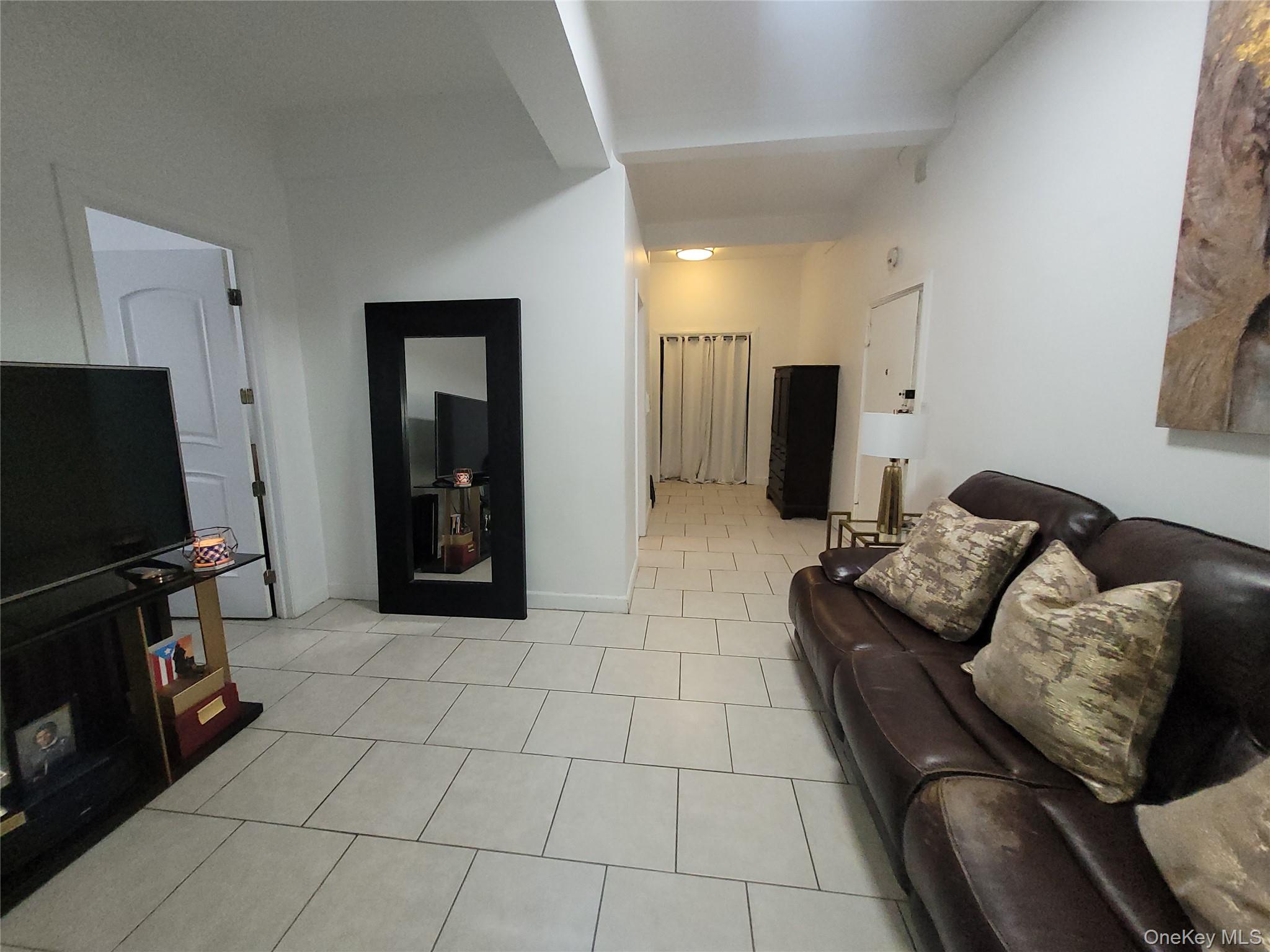 365 Bronx River Road # 1H, Yonkers, NY 10704