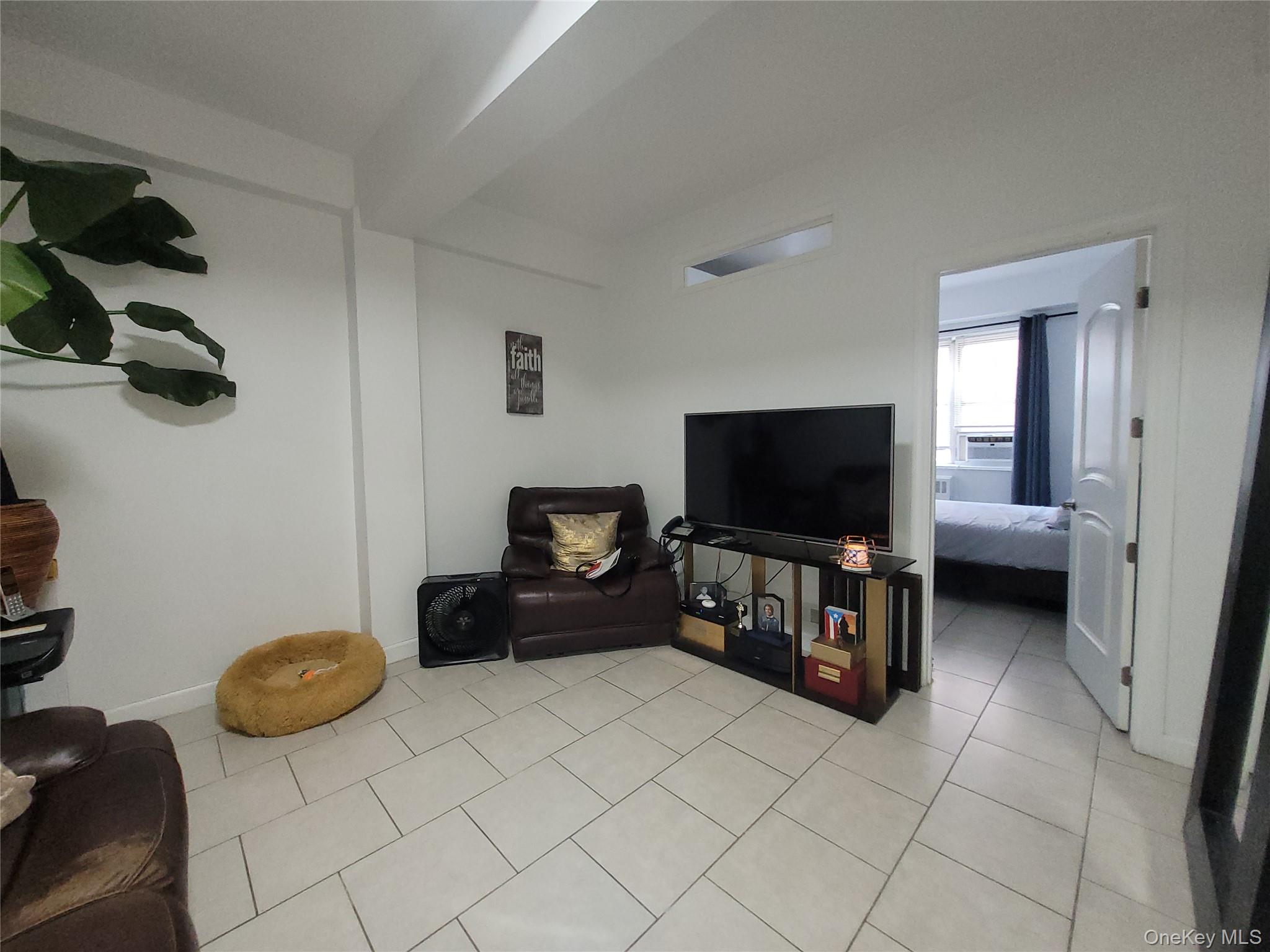 365 Bronx River Road # 1H, Yonkers, NY 10704