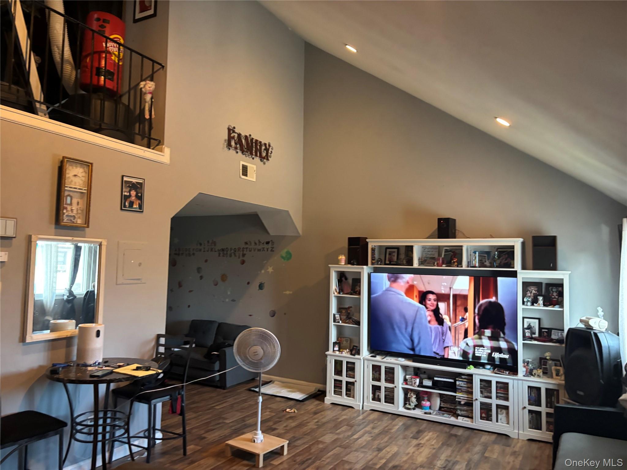 257 Maple Parkway, Staten Island, NY 10303