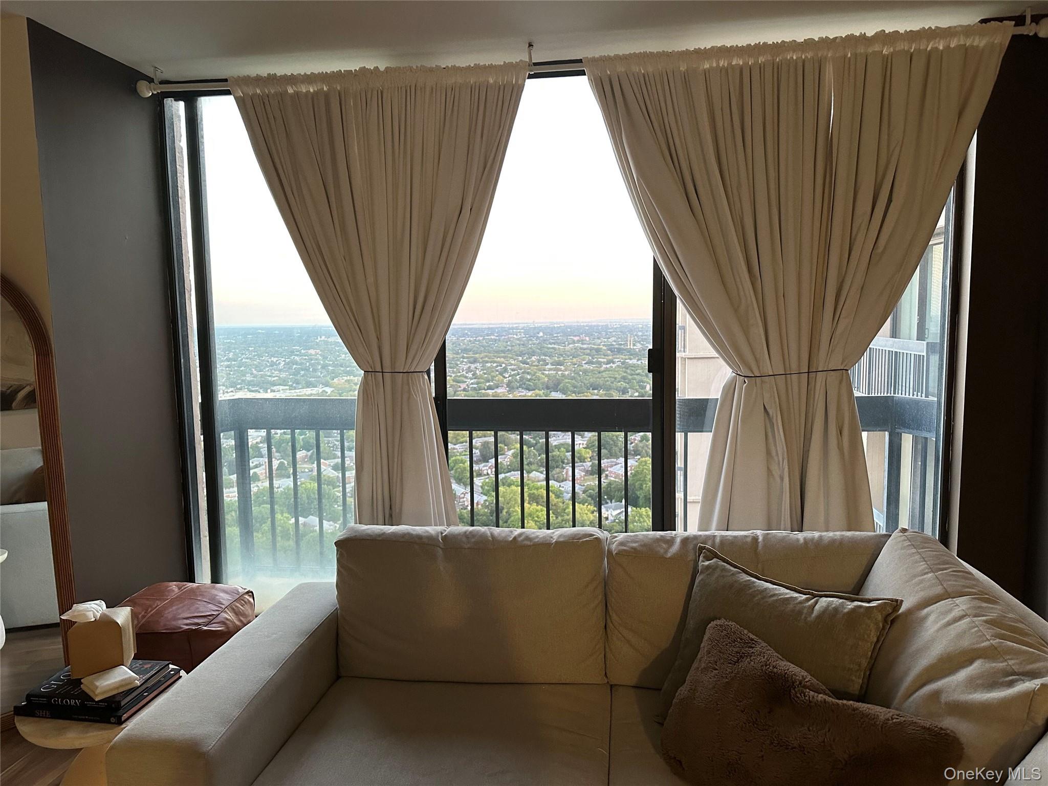 27110 Grand Central Parkway # 33T, Floral Park, NY 11005