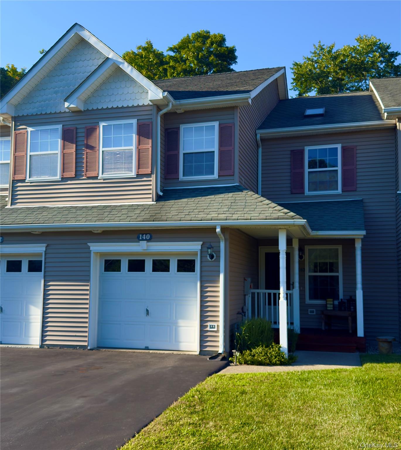 140 Pinebrook Drive, Hyde Park, NY 12538