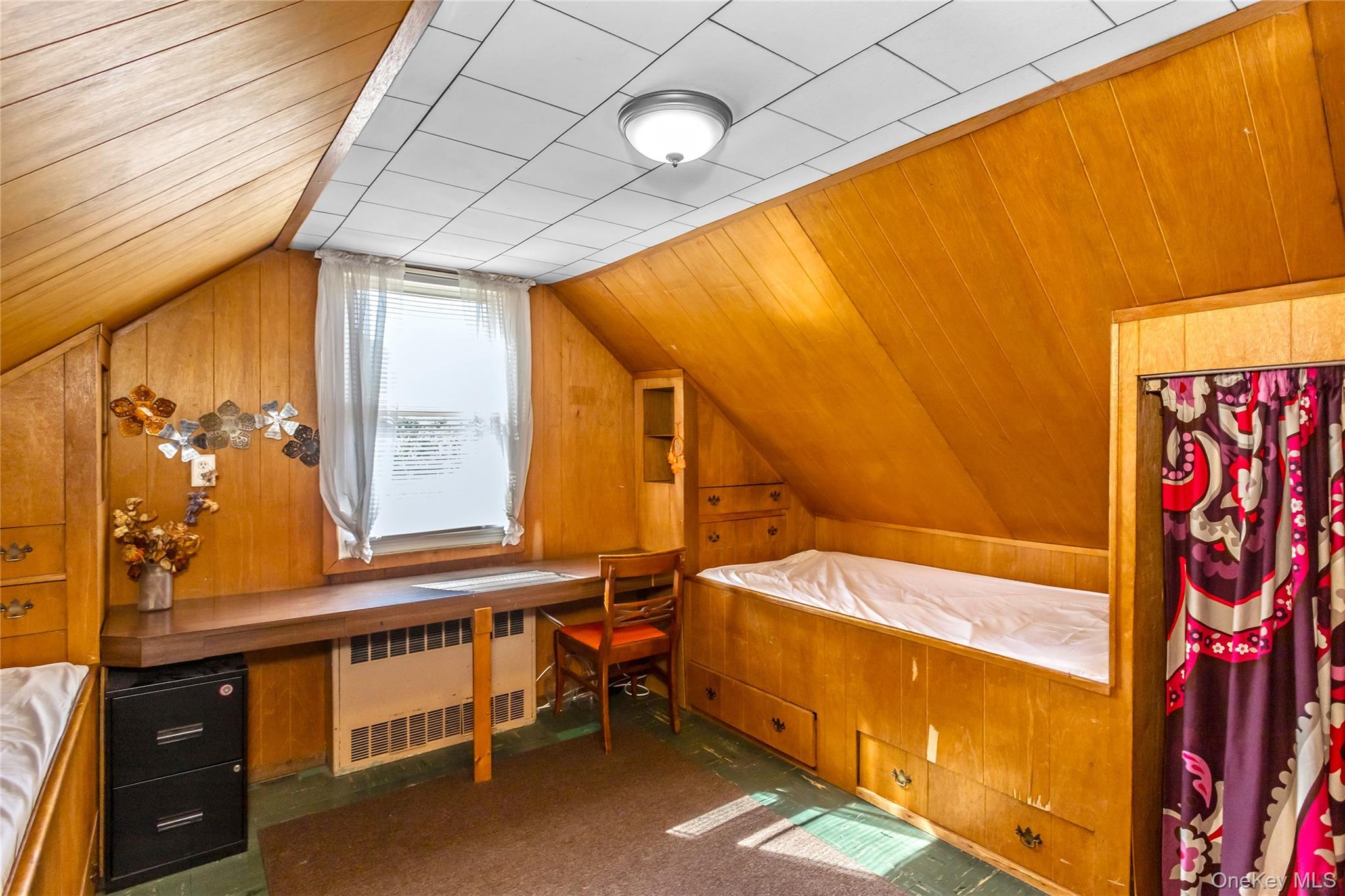 174 N Nassau Avenue, Massapequa, NY 11758