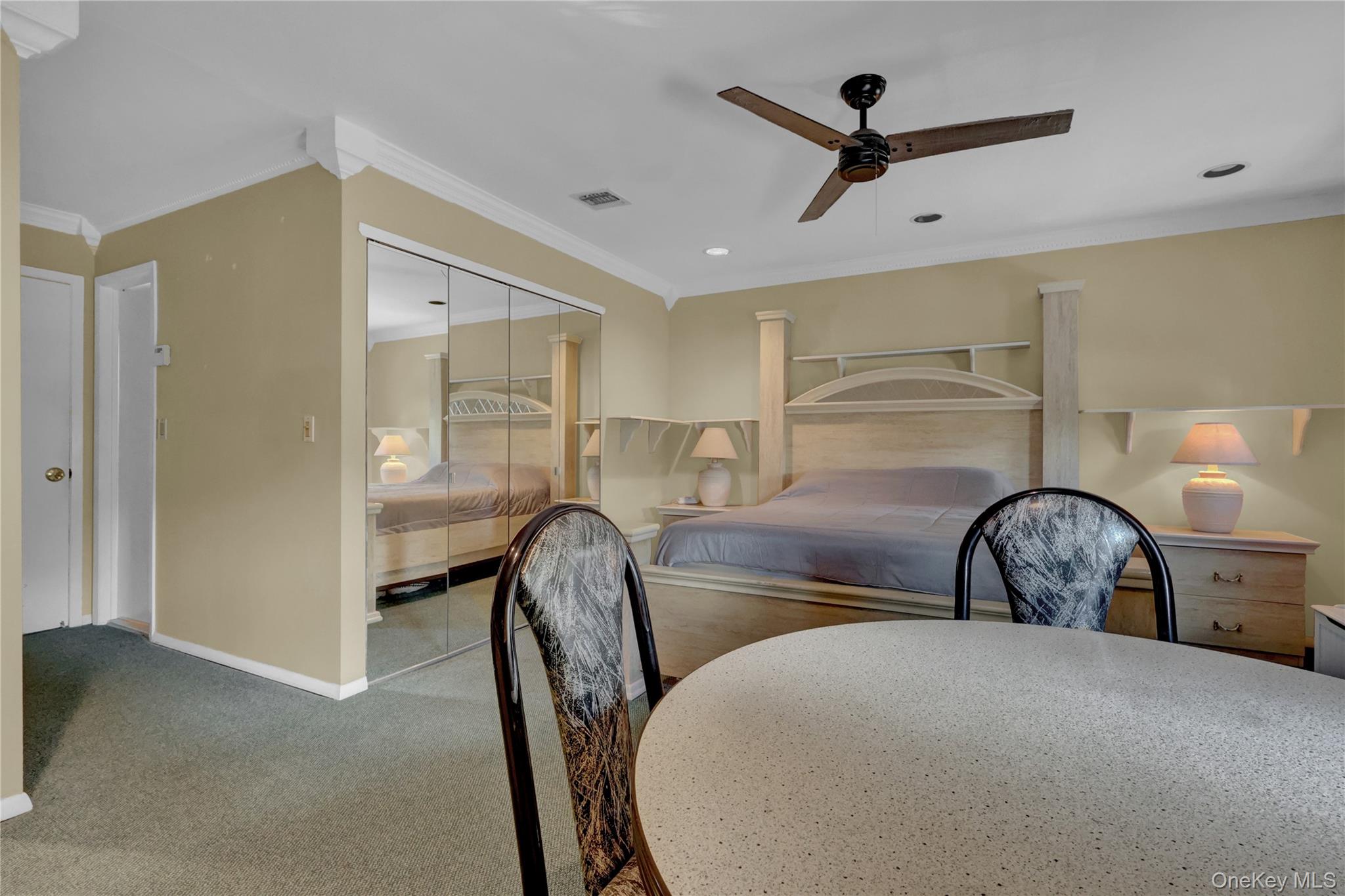 5 Delaware Court, Coram, NY 11727