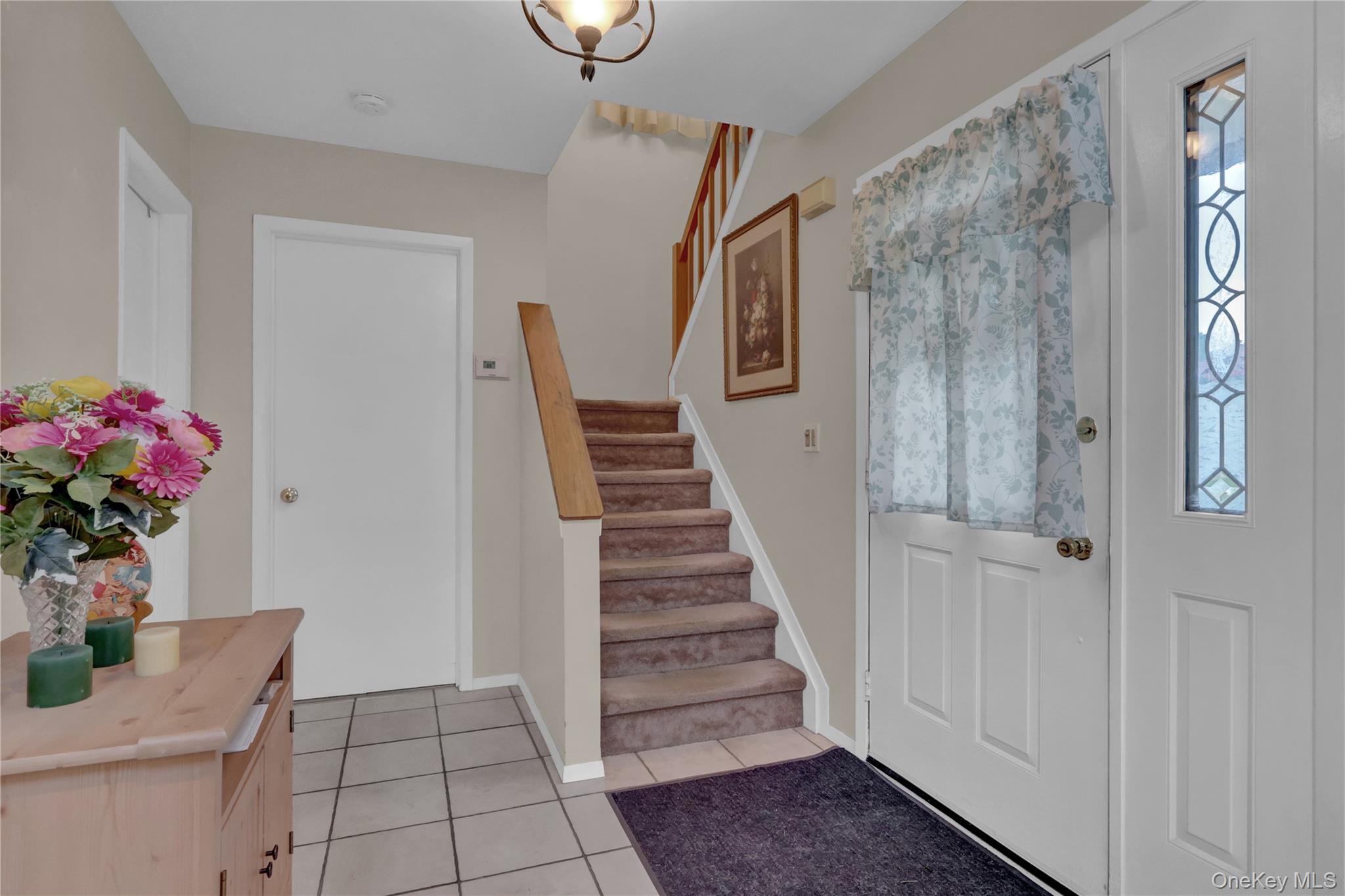 5 Delaware Court, Coram, NY 11727