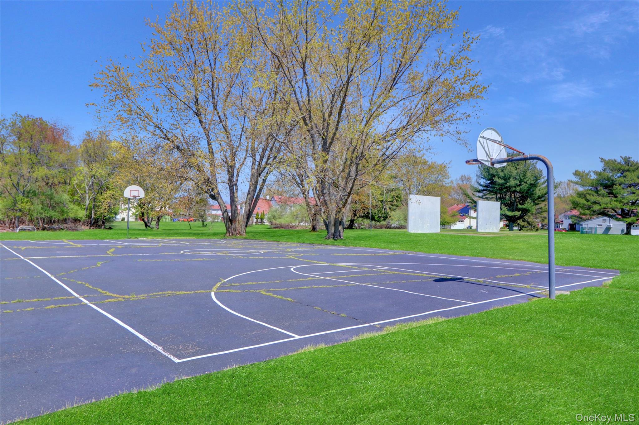 5 Delaware Court, Coram, NY 11727