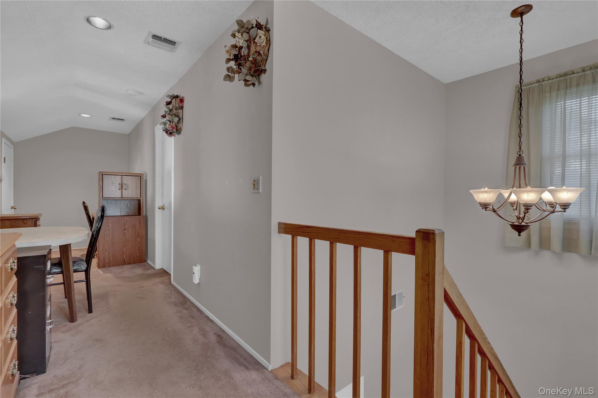 5 Delaware Court, Coram, NY 11727