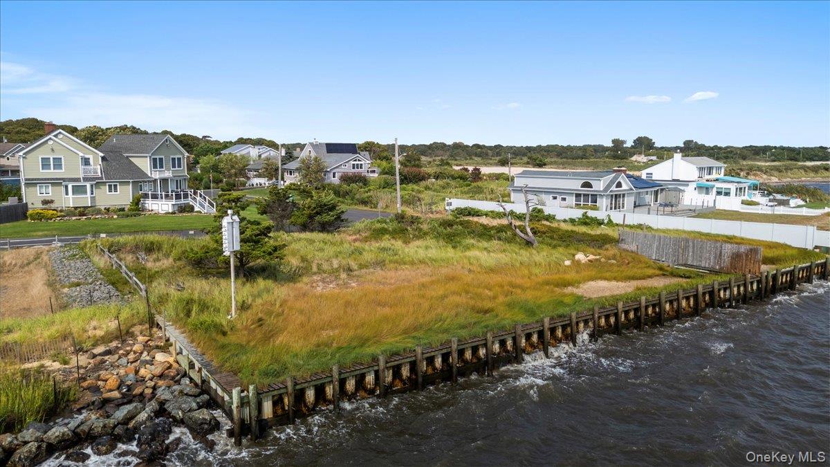 20 S Breeze Drive, East Patchogue, NY 11772