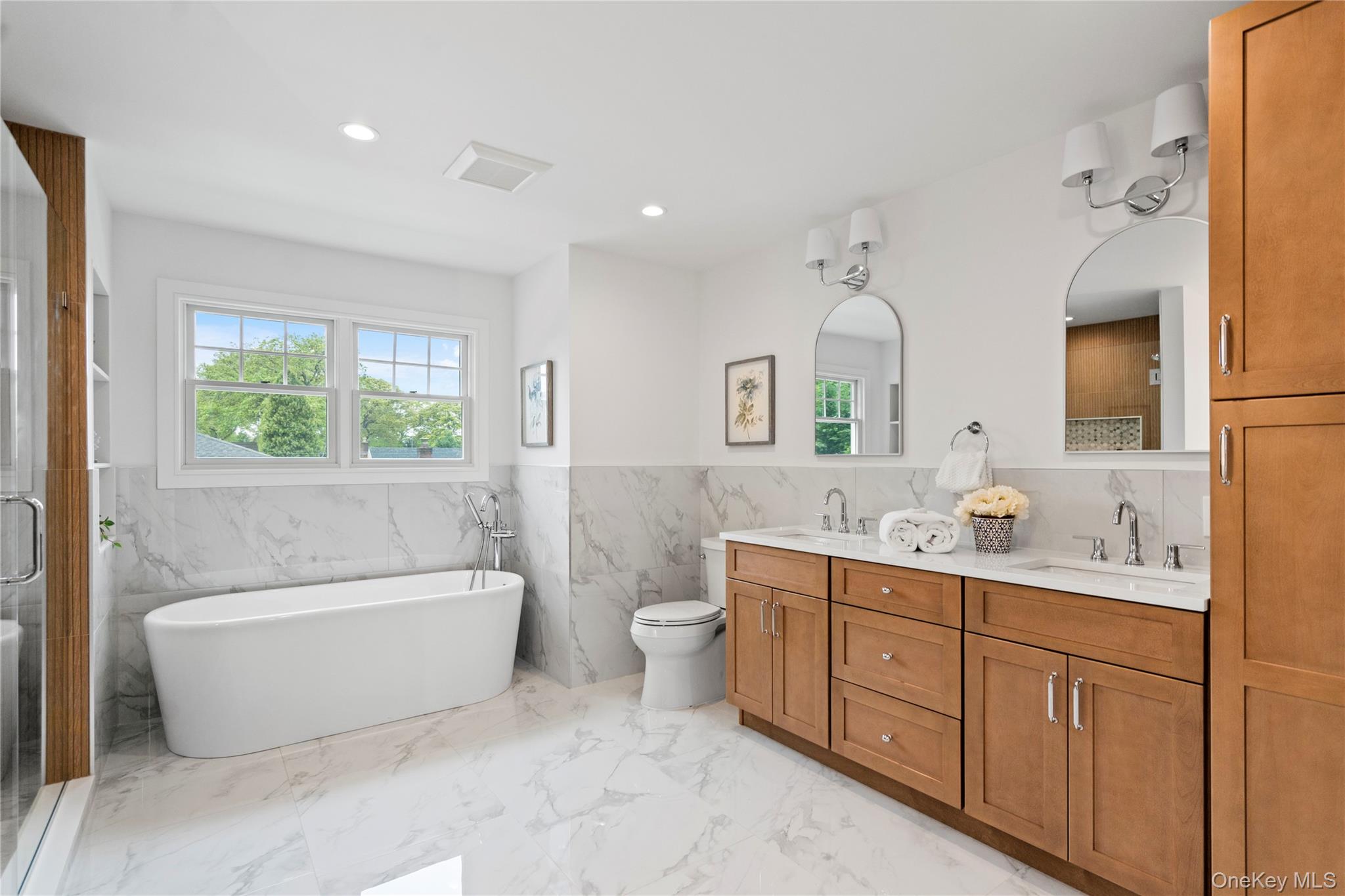 255 N Chestnut Street, Massapequa, NY 11758