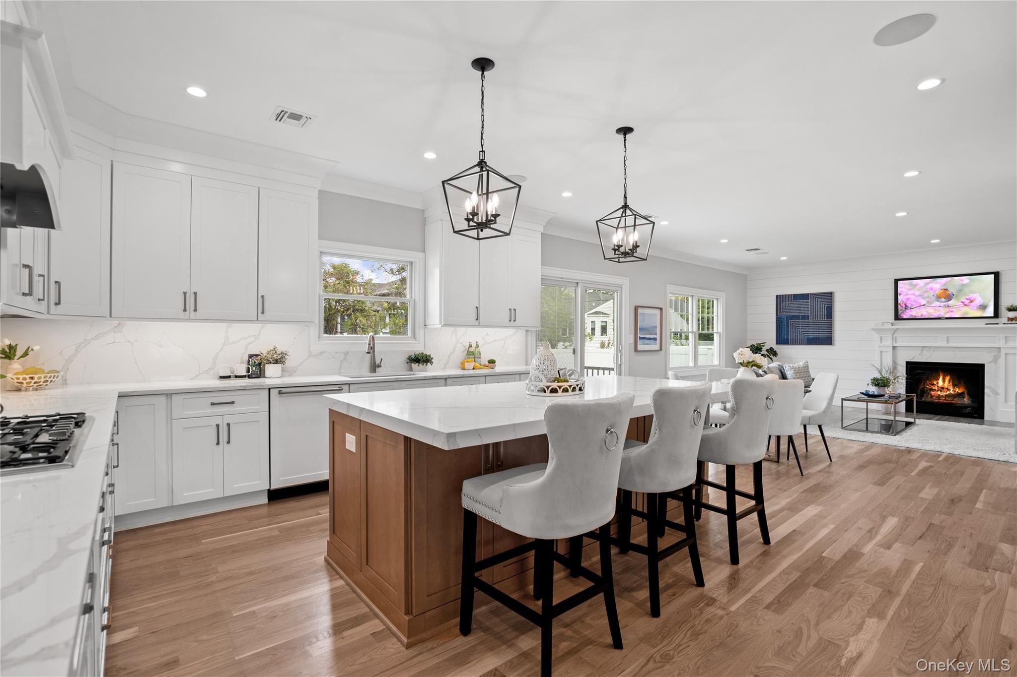 255 N Chestnut Street, Massapequa, NY 11758