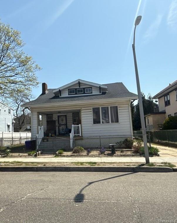 42 E Hudson Street, Long Beach, NY 11561