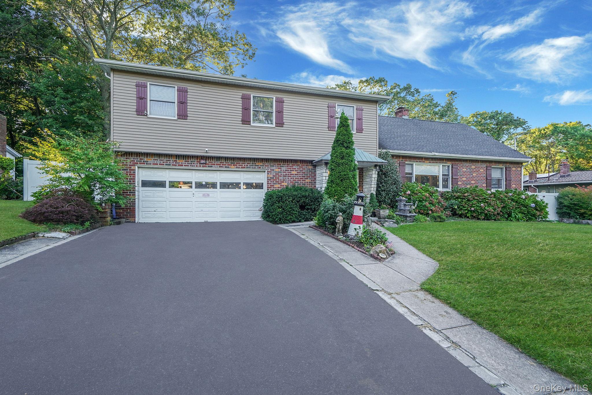 12 Water Road, Rocky Point, NY 11778