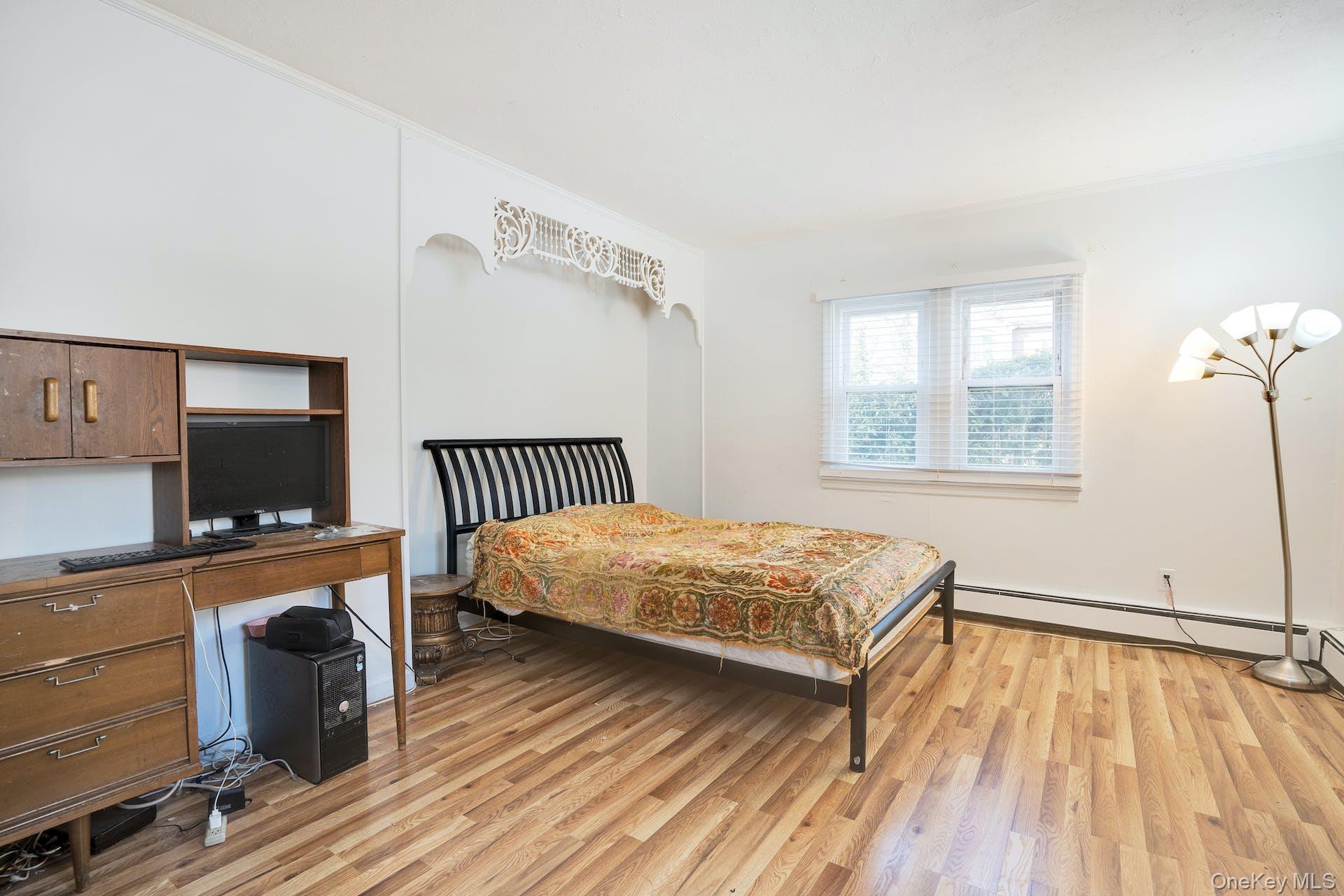 69A Warwick Road, Great Neck, NY 11023