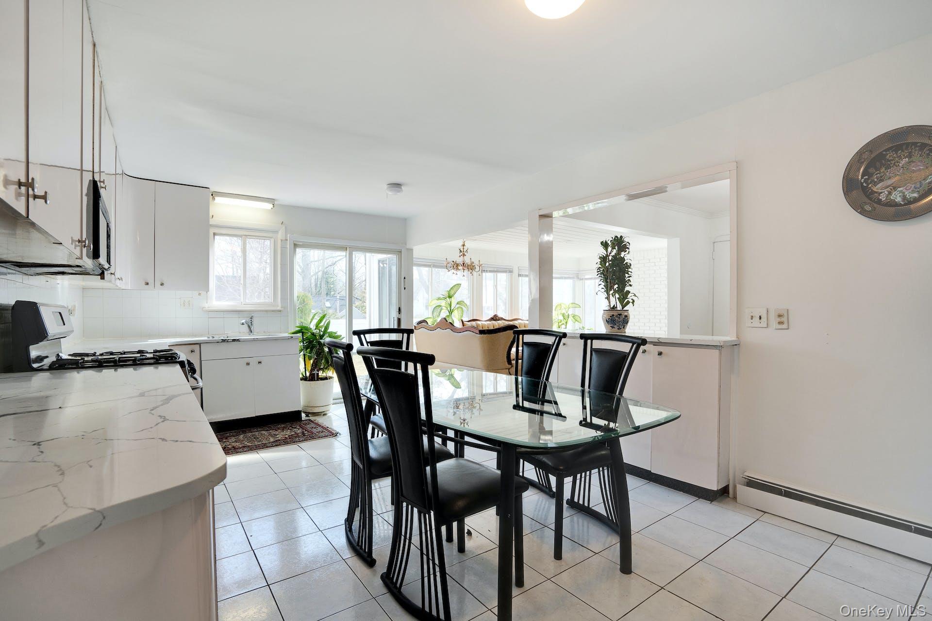 69A Warwick Road, Great Neck, NY 11023