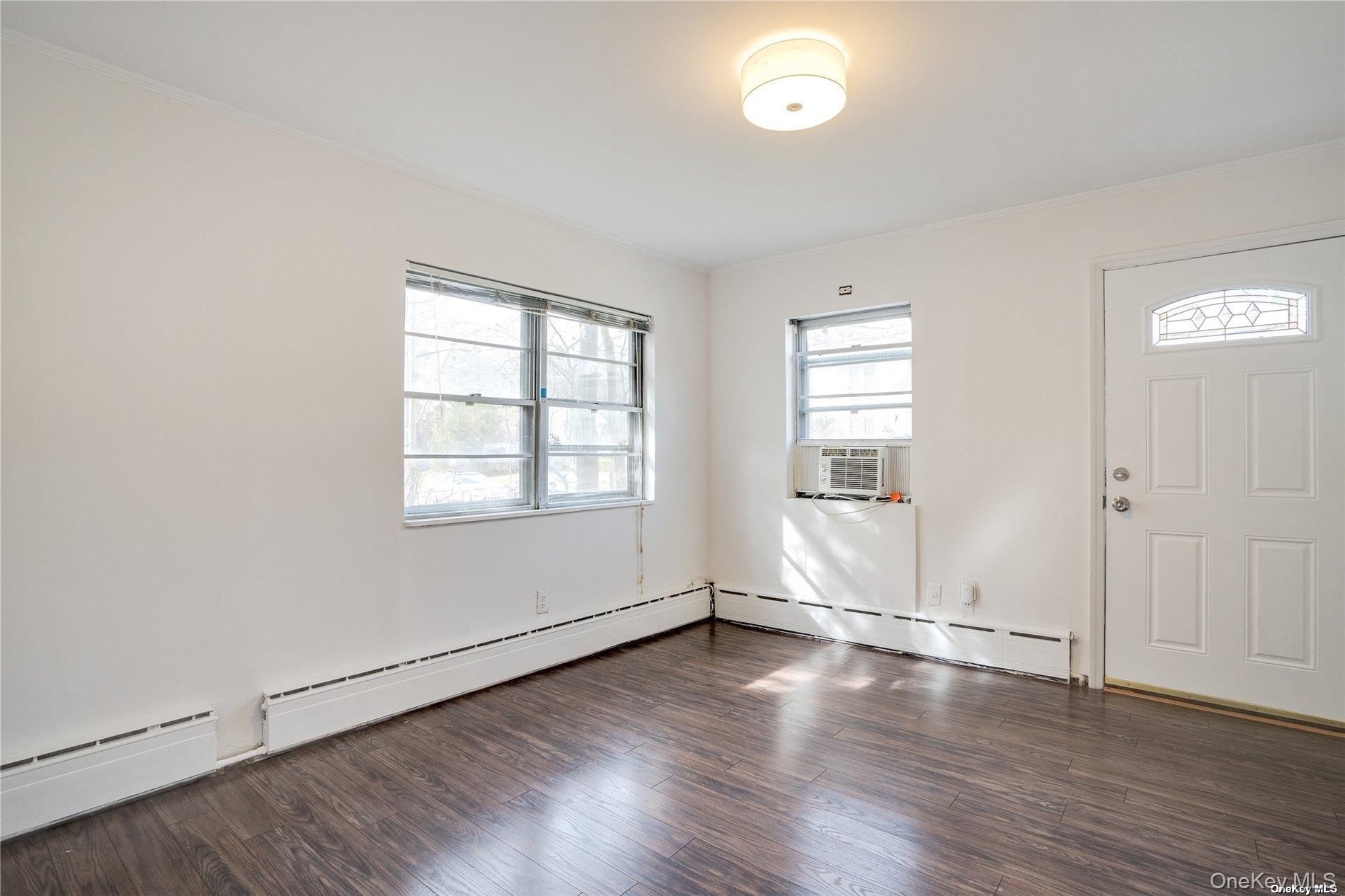 69A Warwick Road, Great Neck, NY 11023