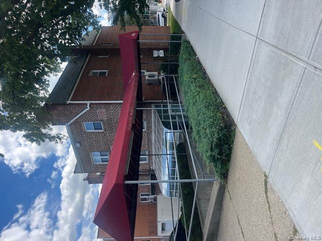 67-41 Woodhaven Blvd, Rego Park, NY 11374