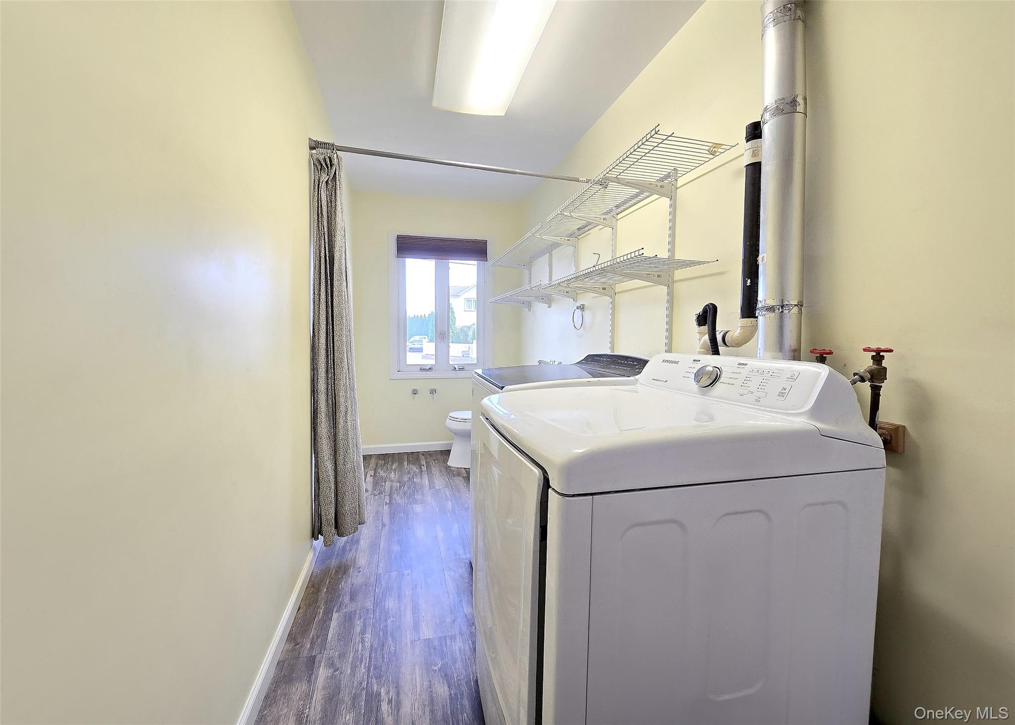 765 Shore Walk, Lindenhurst, NY 11757