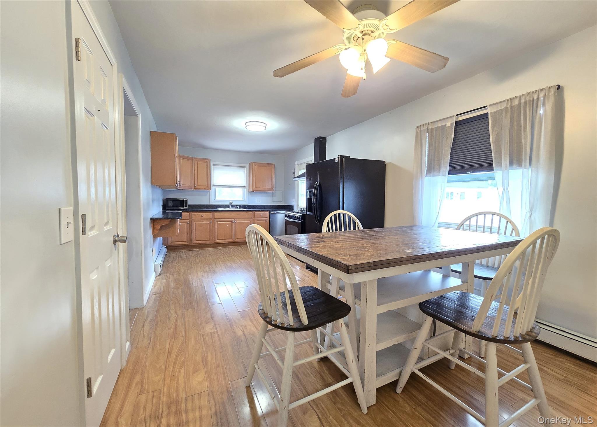 765 Shore Walk, Lindenhurst, NY 11757