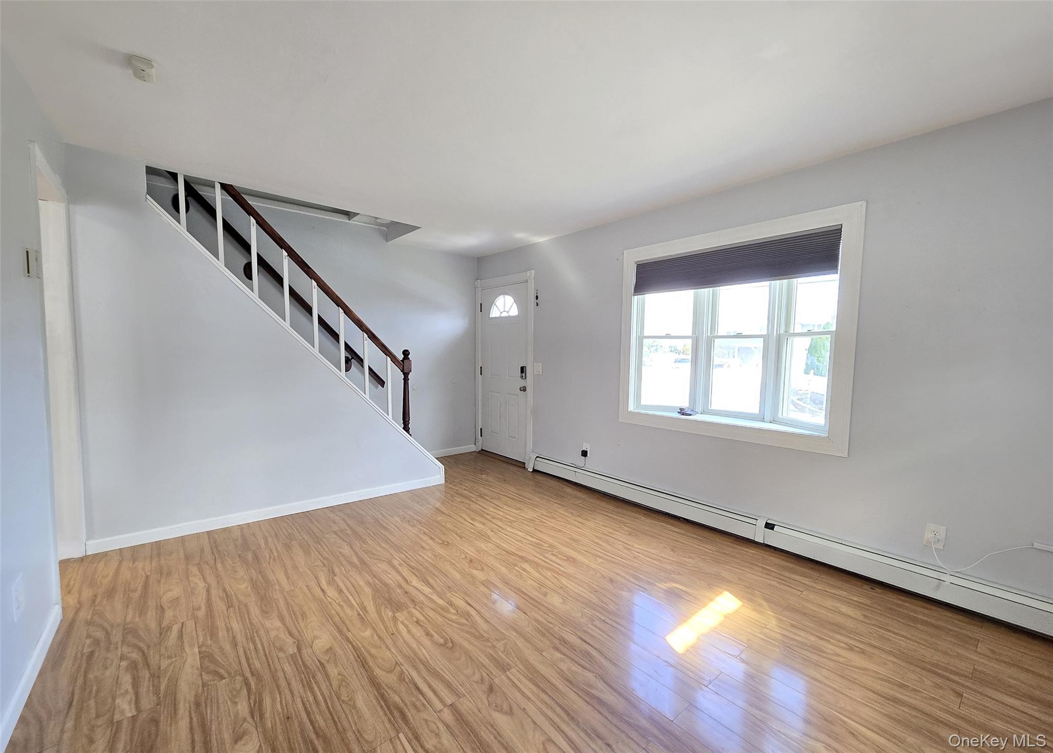 765 Shore Walk, Lindenhurst, NY 11757