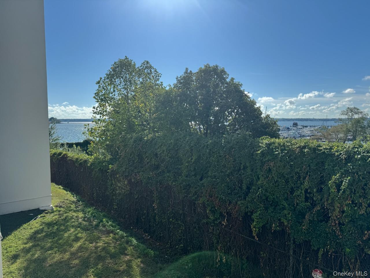 170 Schofield Street # 2F, Bronx, NY 10464