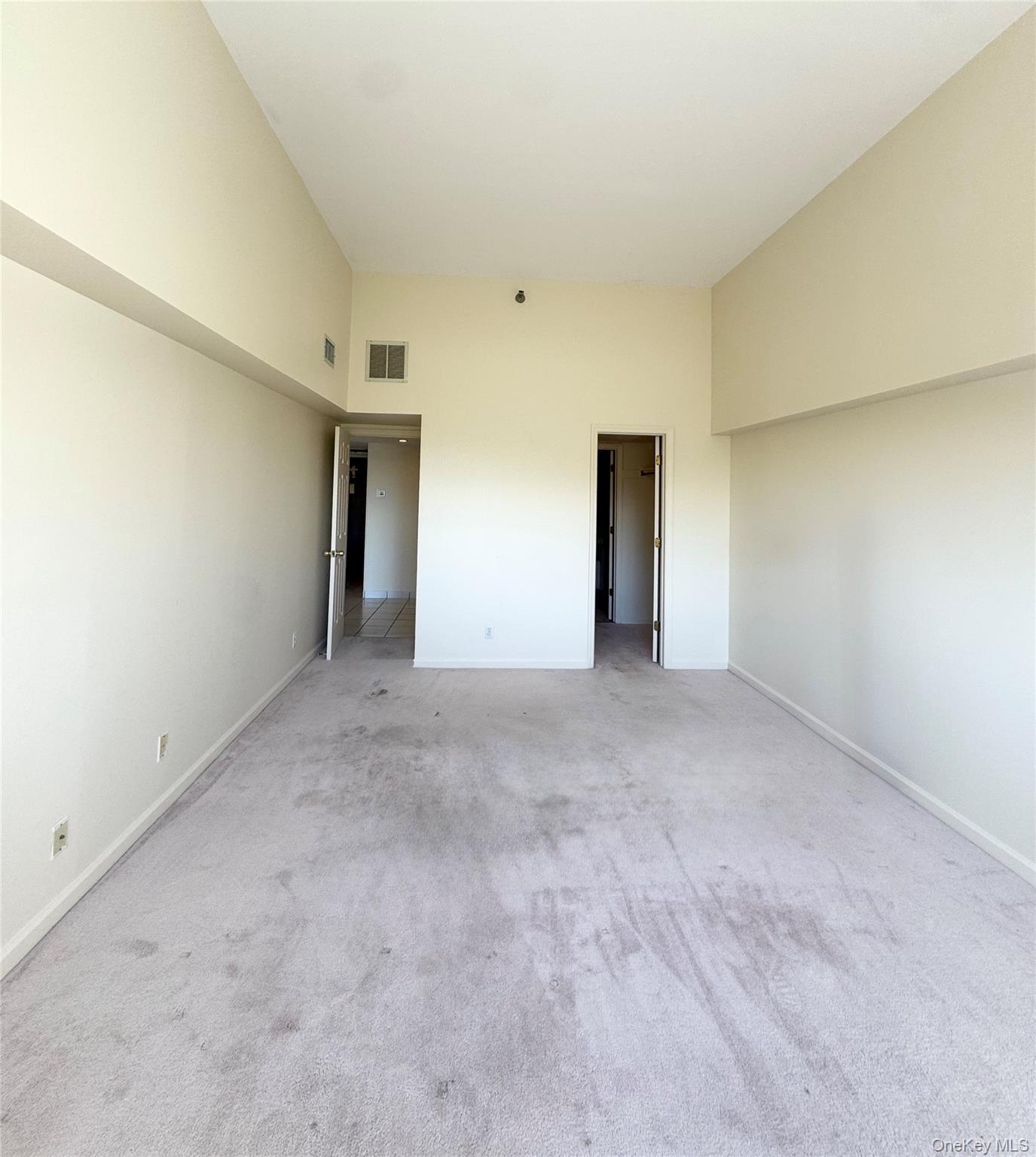 170 Schofield Street # 2F, Bronx, NY 10464