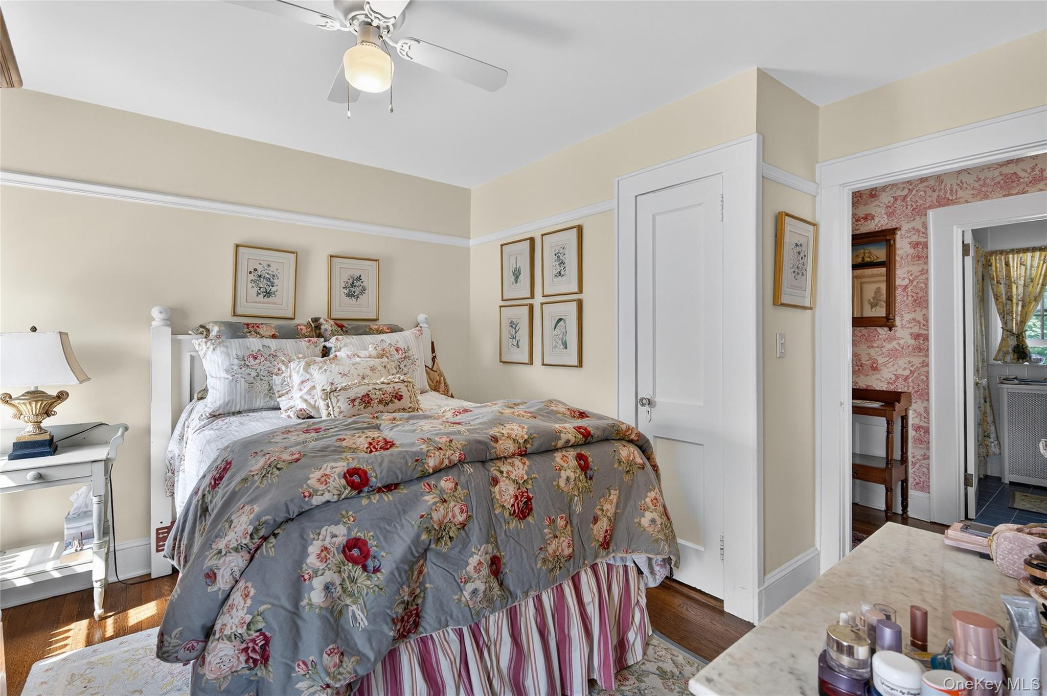 39 Lindbergh Street, Locust Valley, NY 11560