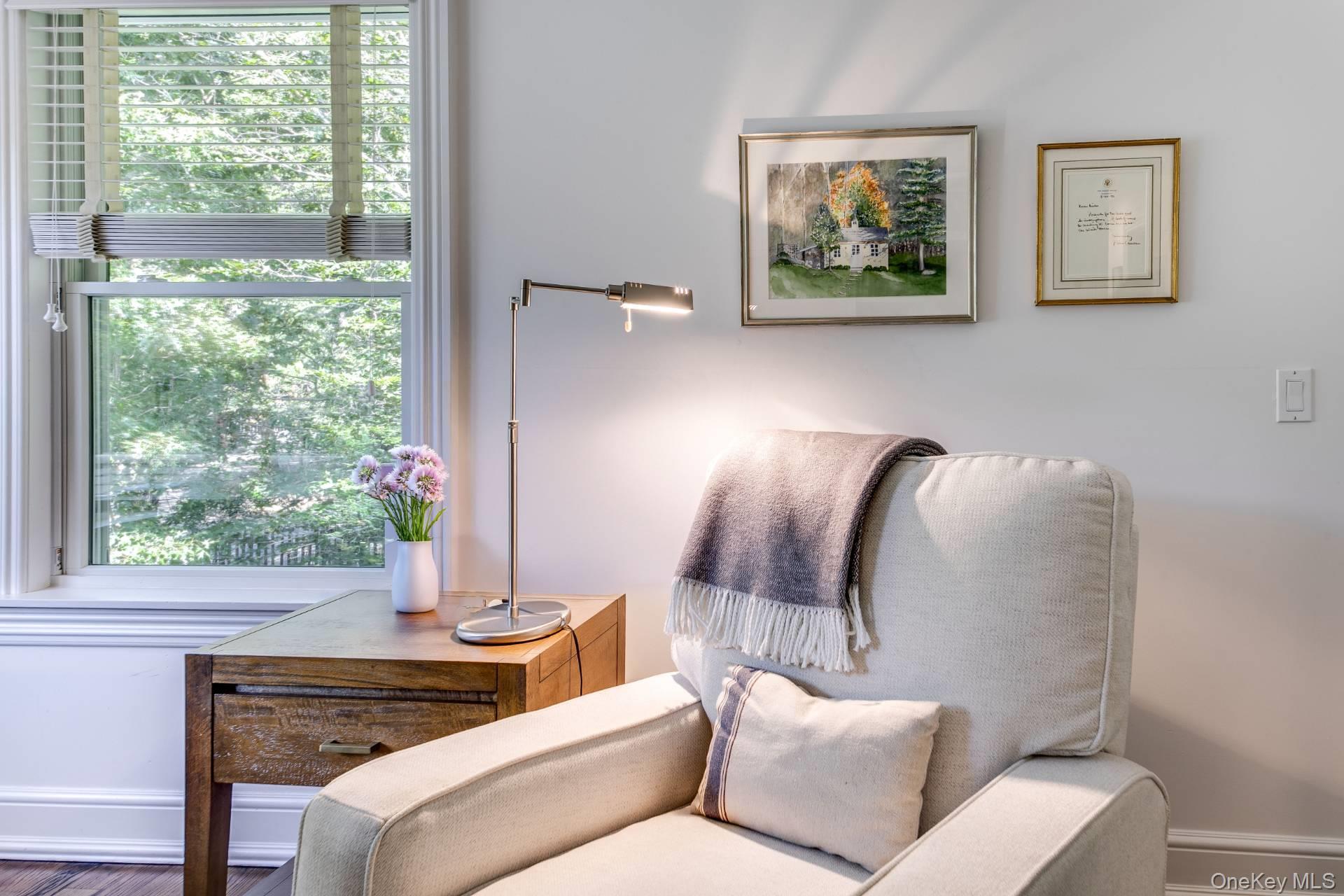 4 Issacs Path, East Hampton, NY 11937