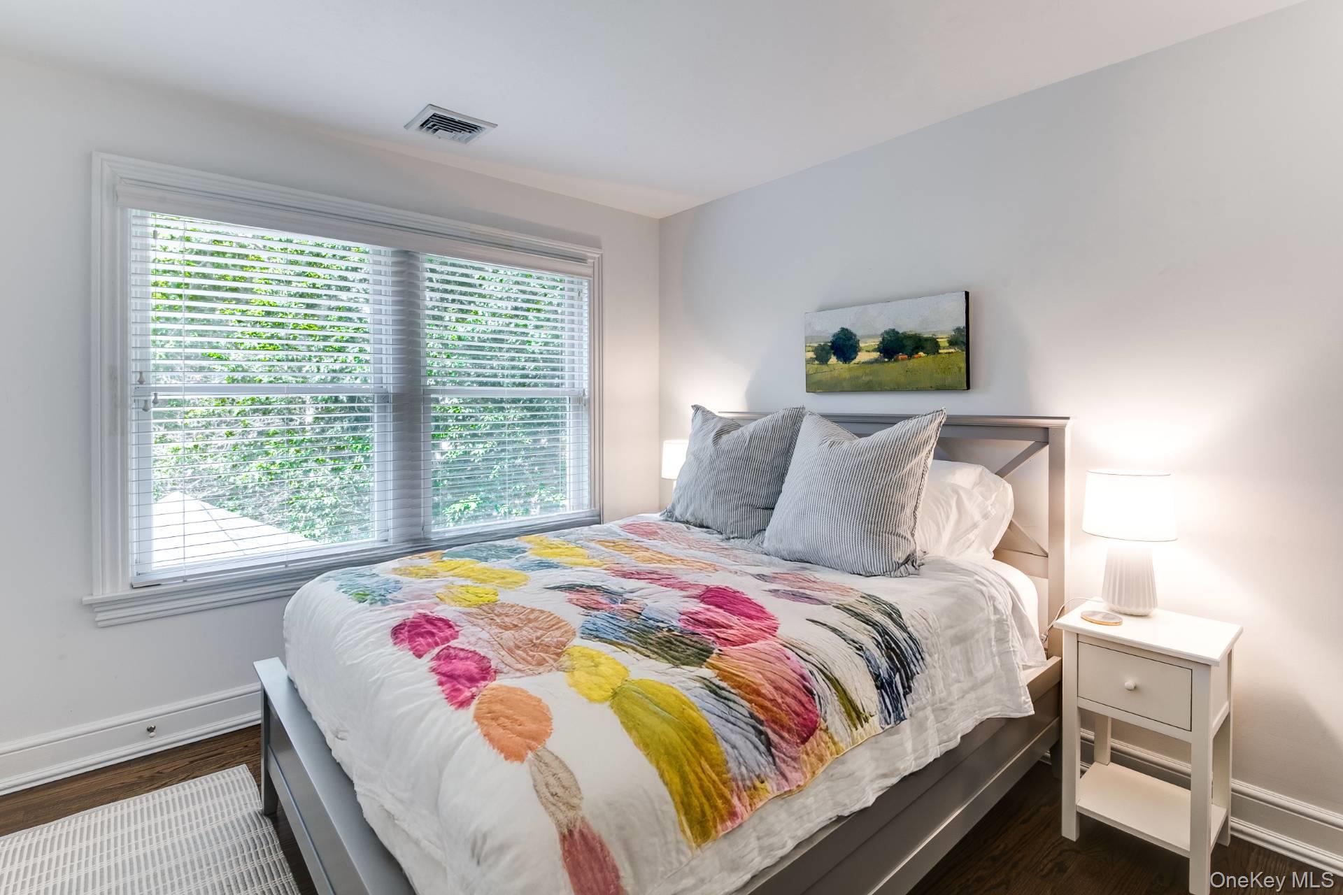 4 Issacs Path, East Hampton, NY 11937