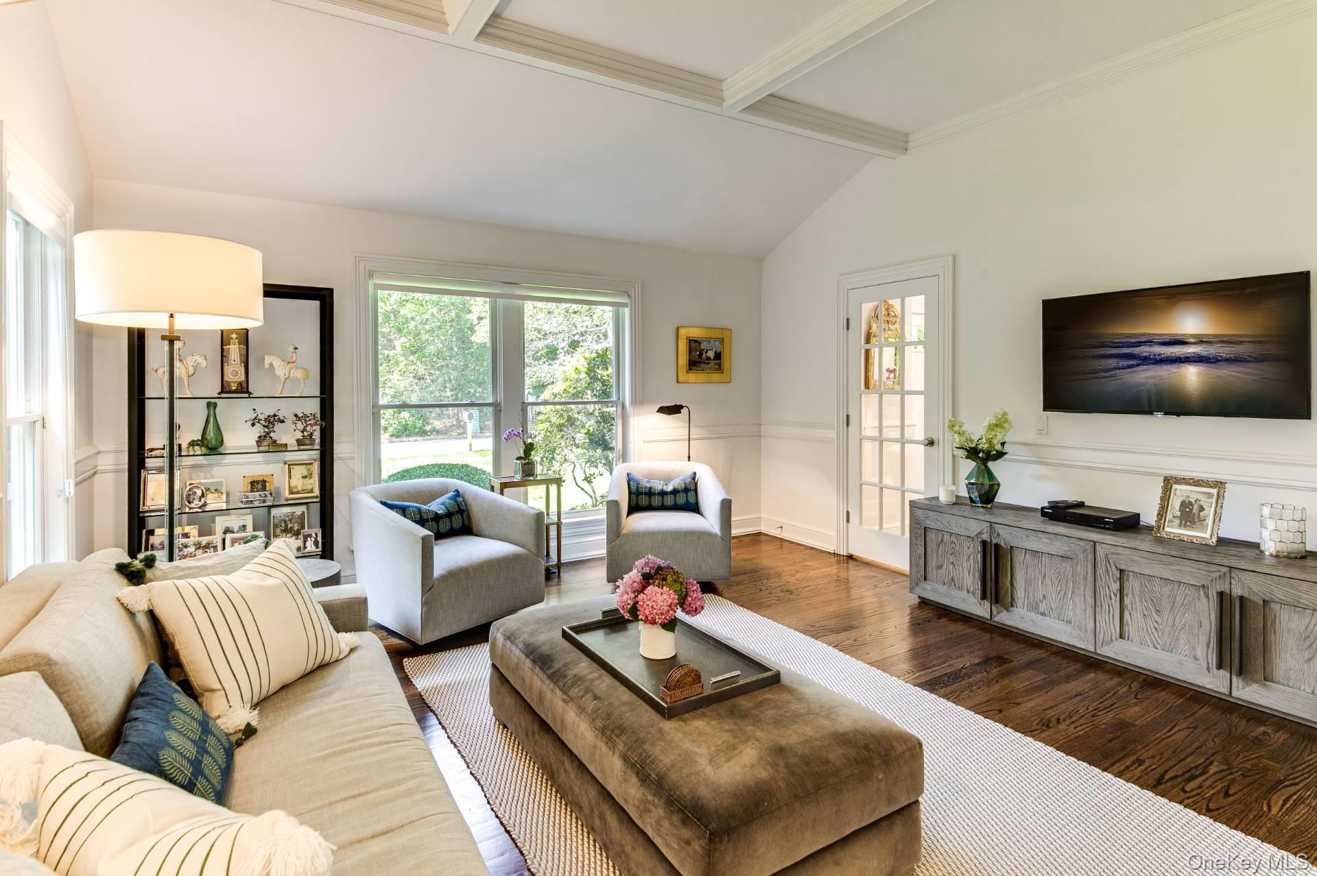 4 Issacs Path, East Hampton, NY 11937