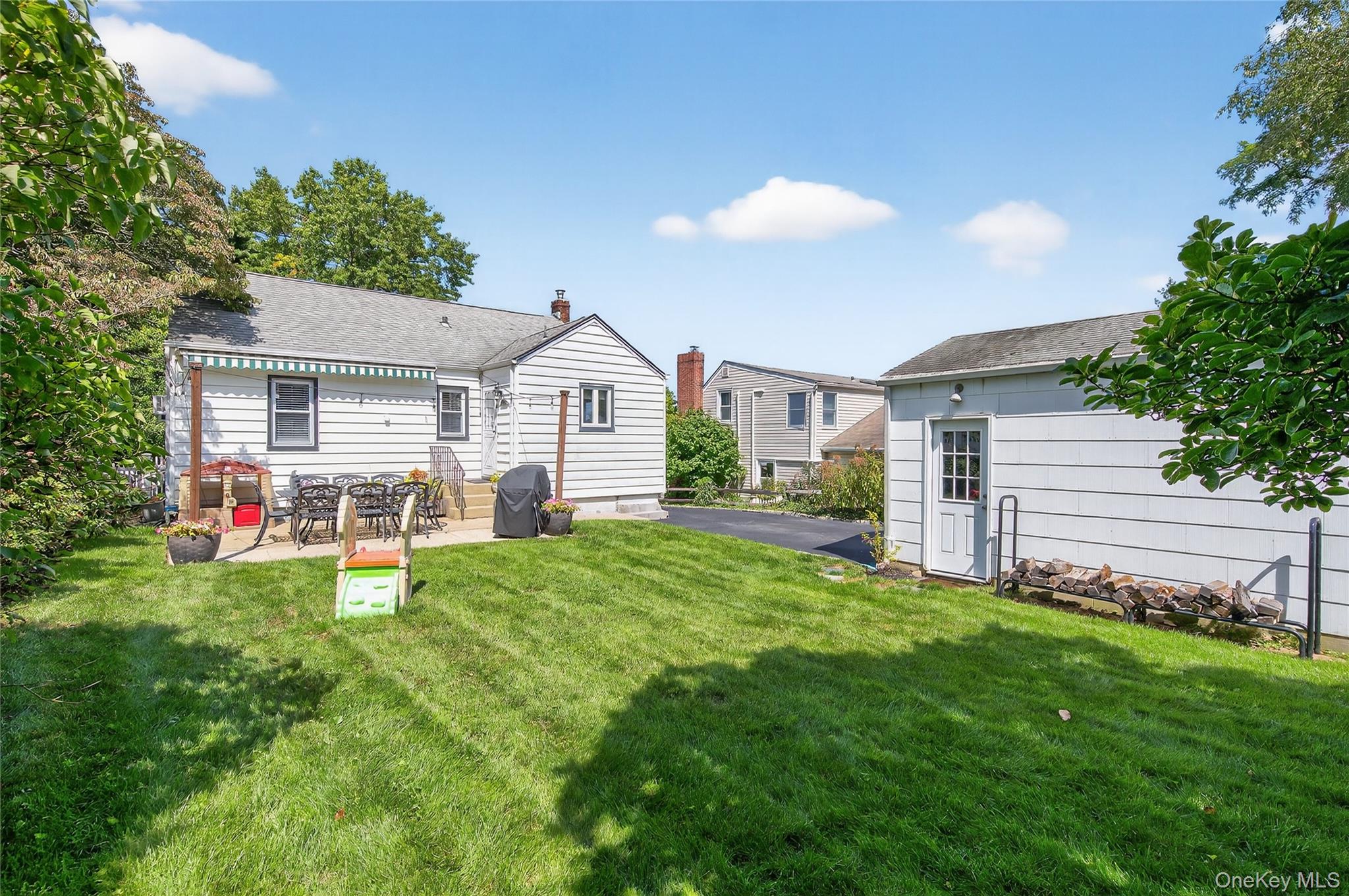 13 Prospect Street, Glen Head, NY 11545