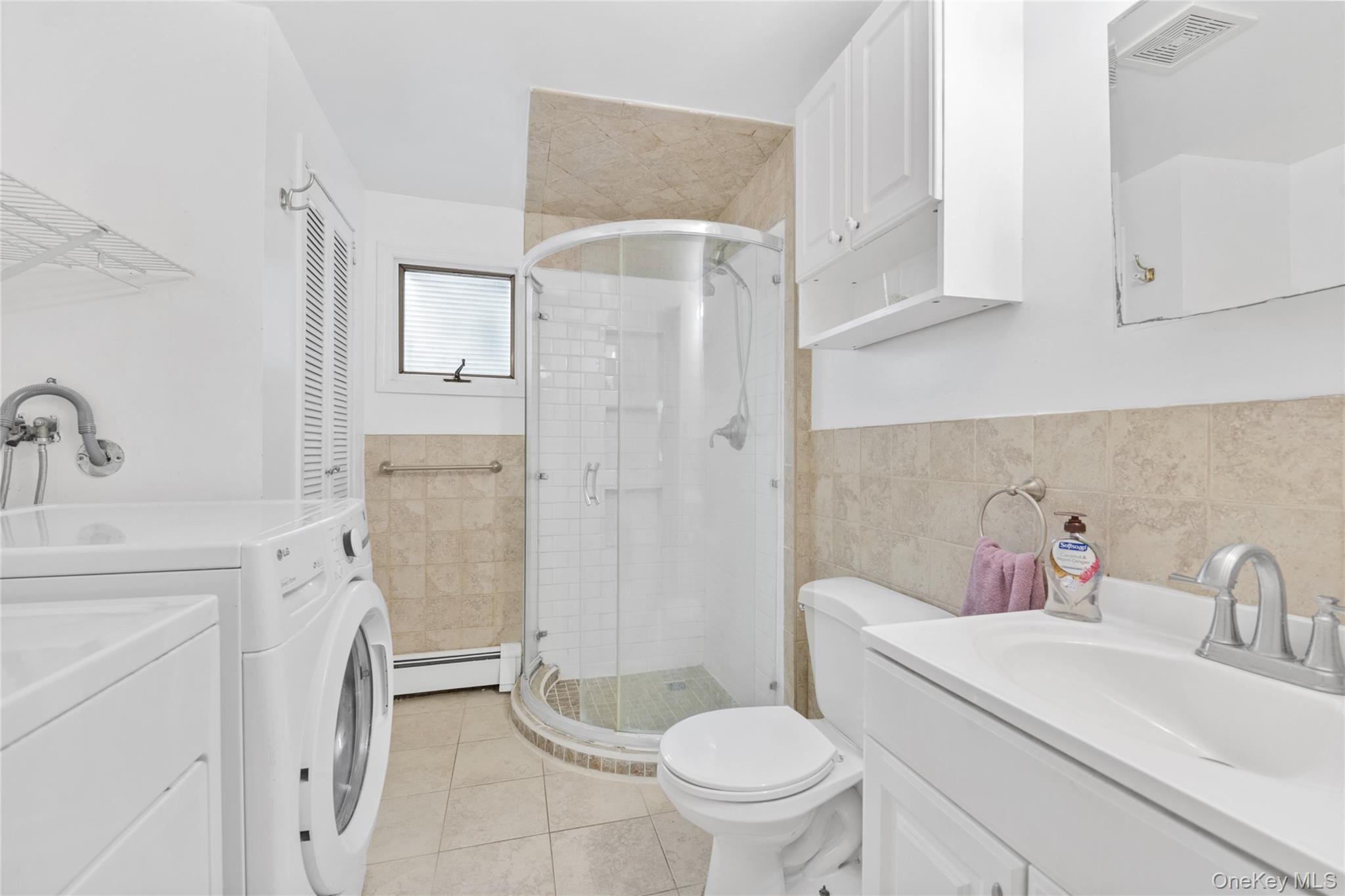 253 Raff Avenue, Carle Place, NY 11514