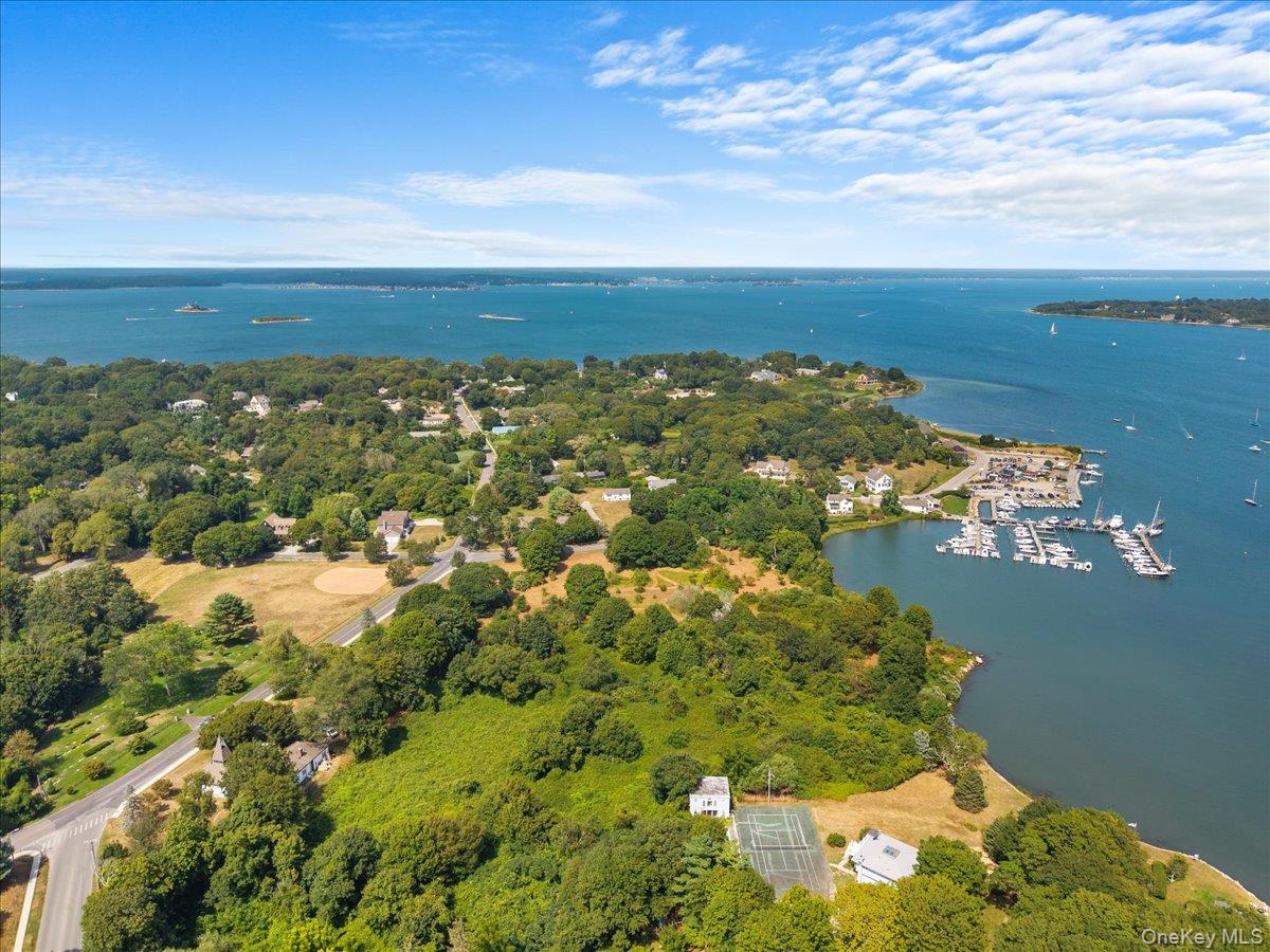 00 Central Avenue, Fishers Island, NY 06390