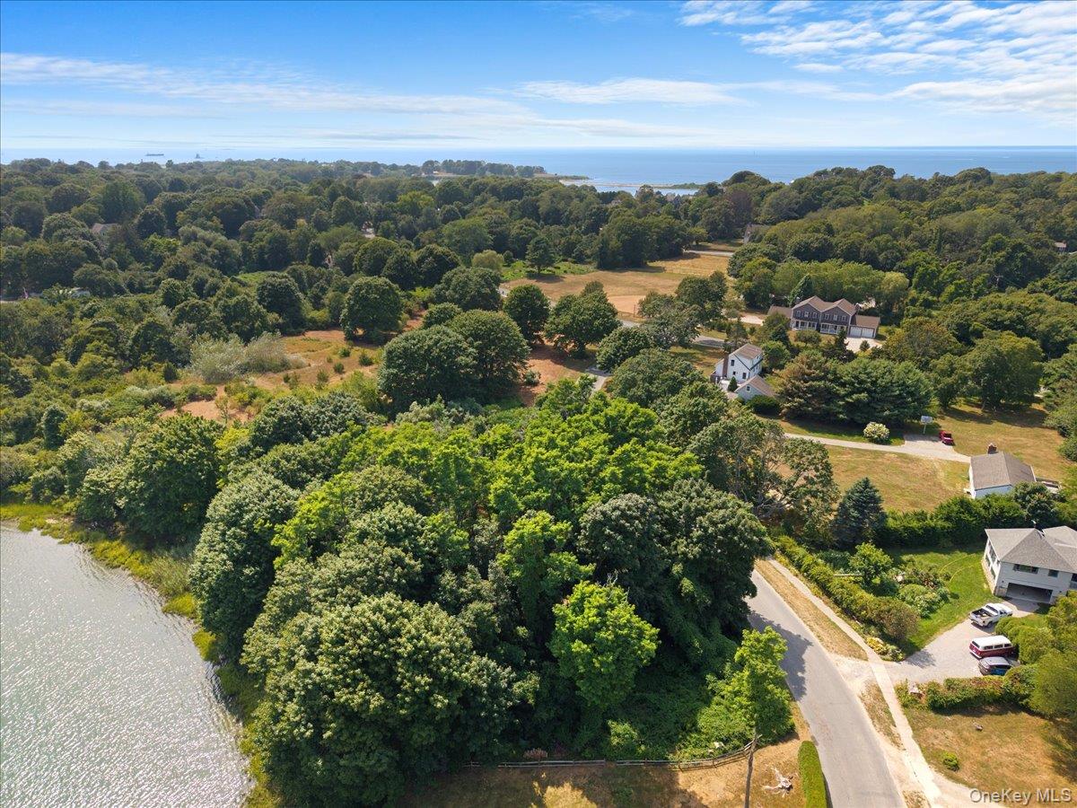 00 Central Avenue, Fishers Island, NY 06390