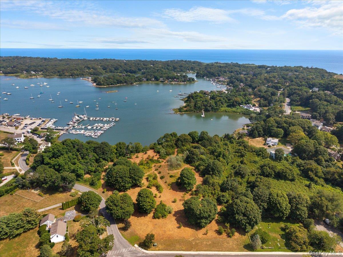00 Central Avenue, Fishers Island, NY 06390