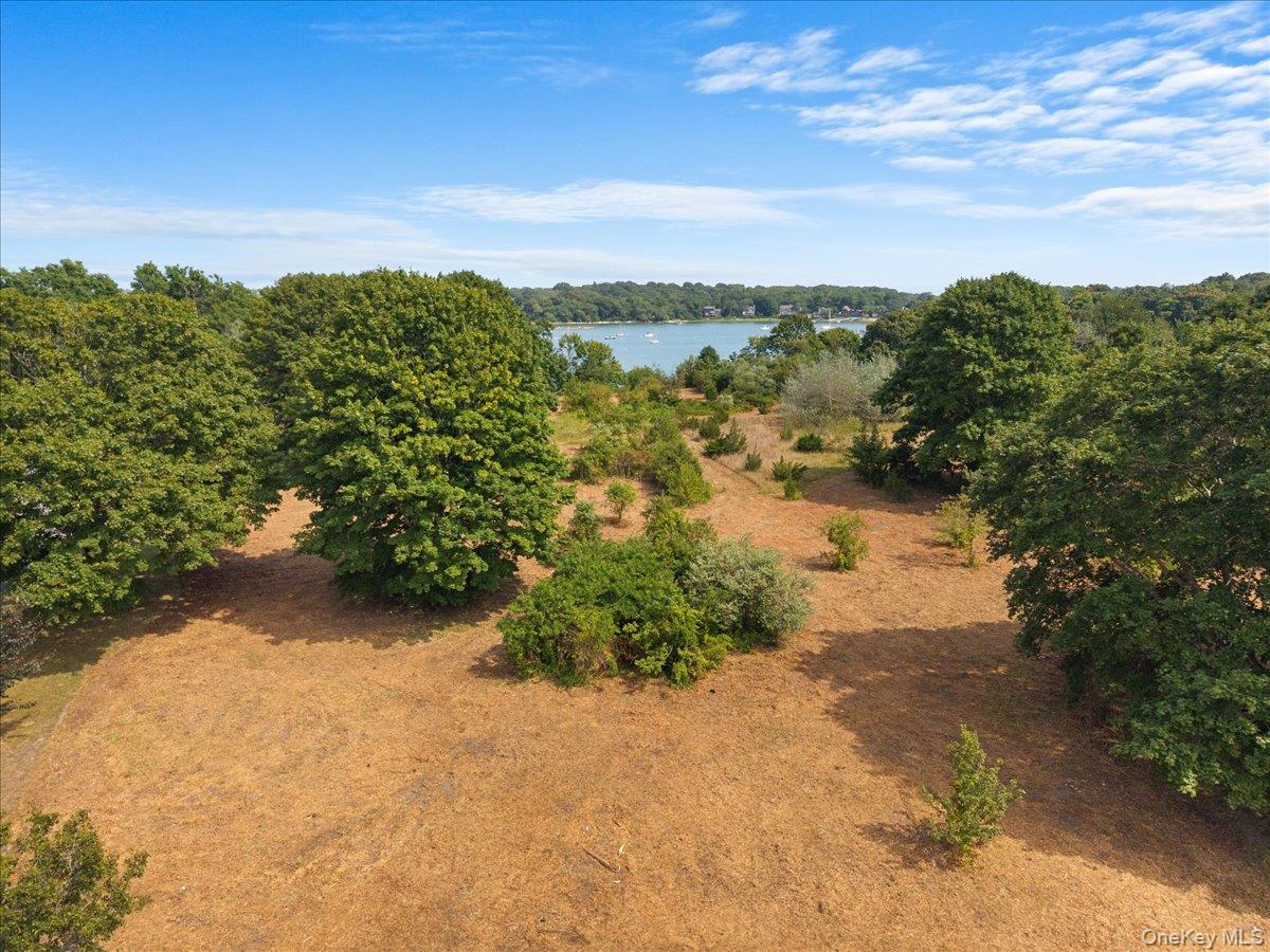 00 Central Avenue, Fishers Island, NY 06390